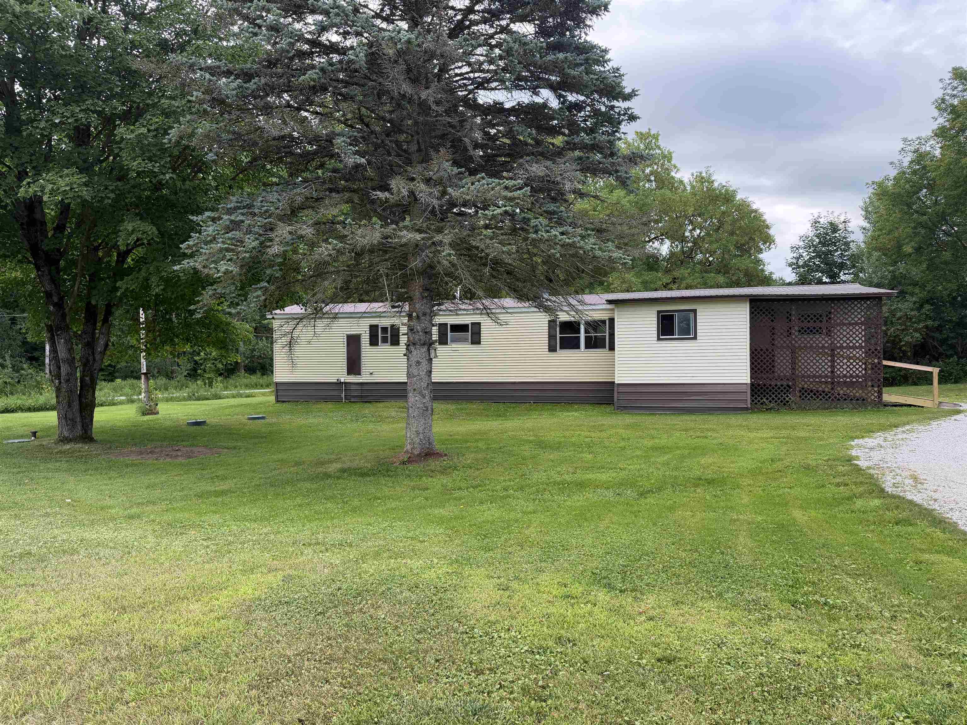 2290 Route 78 Property Photo 2