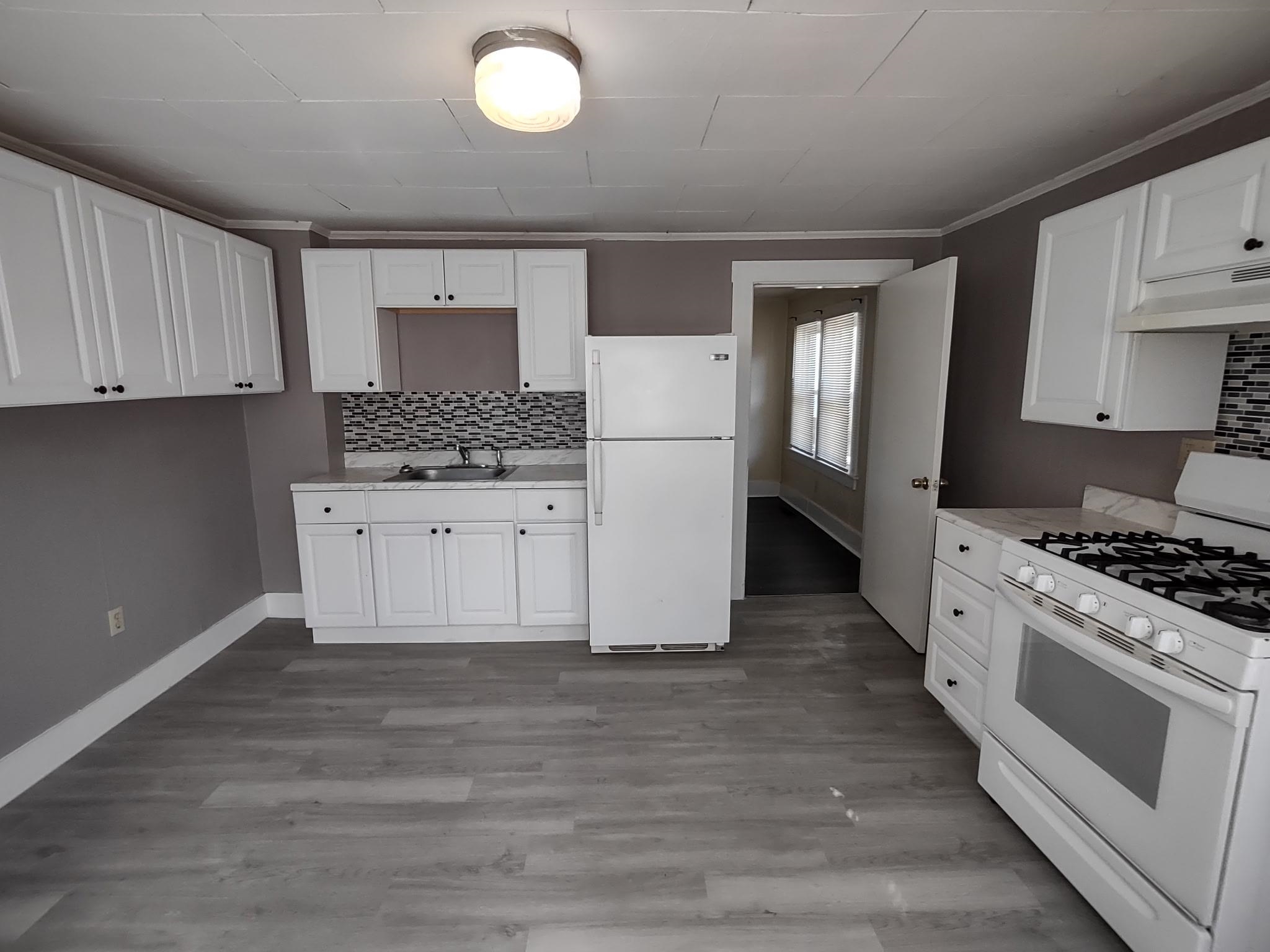 9 Merchant Street Property Photo 3