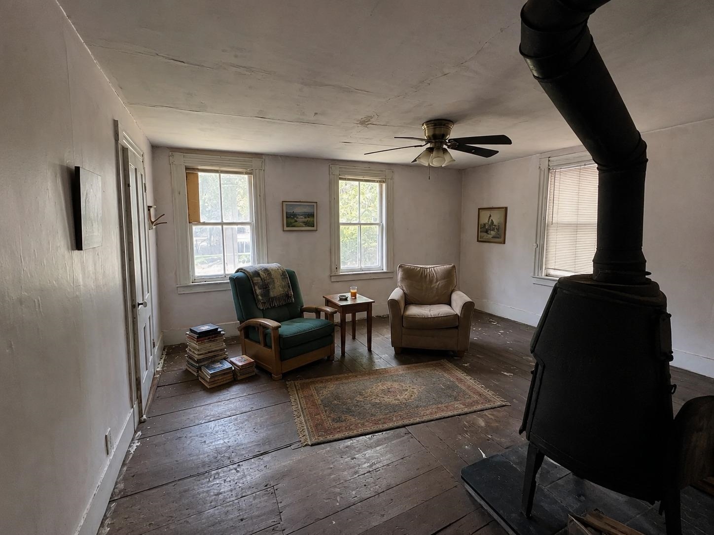 19 Hill Street Property Photo 4