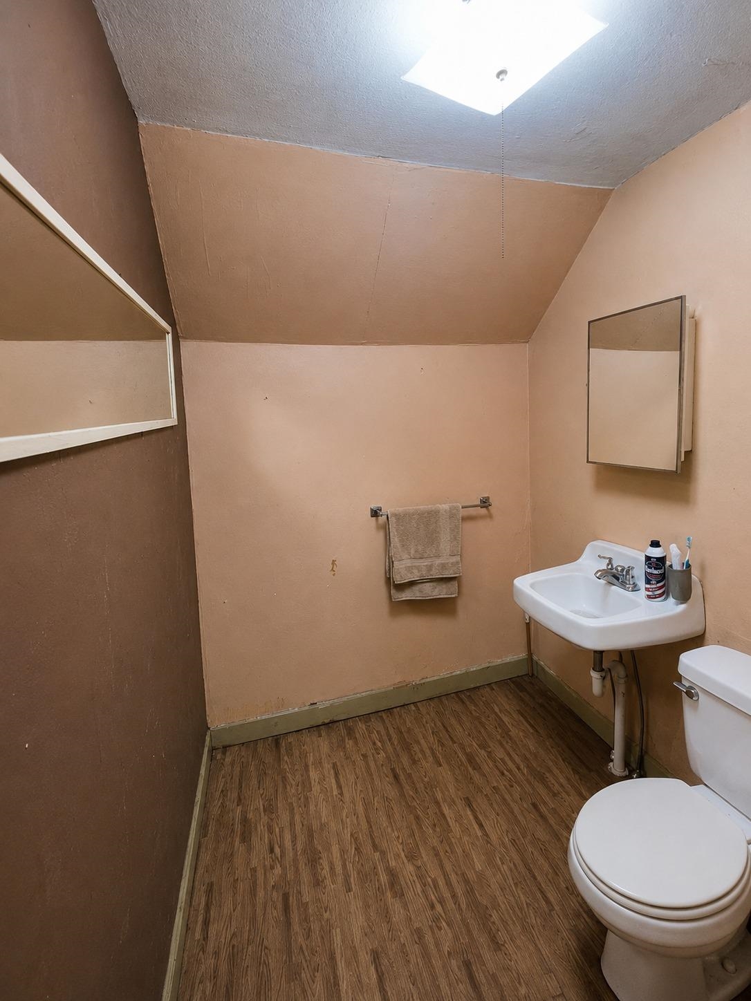 19 Hill Street Property Photo 9