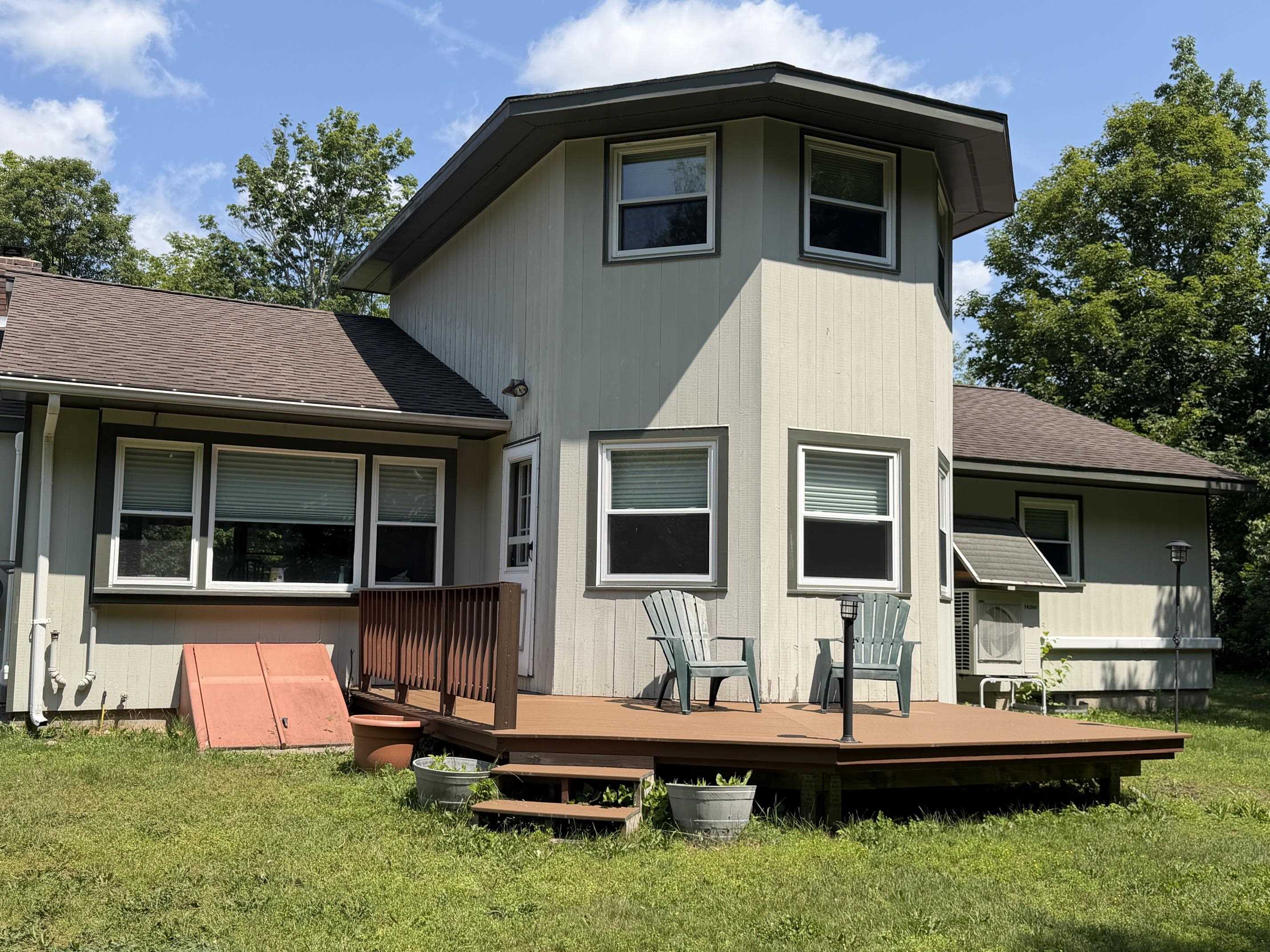 127 Pollard Road Property Photo 4