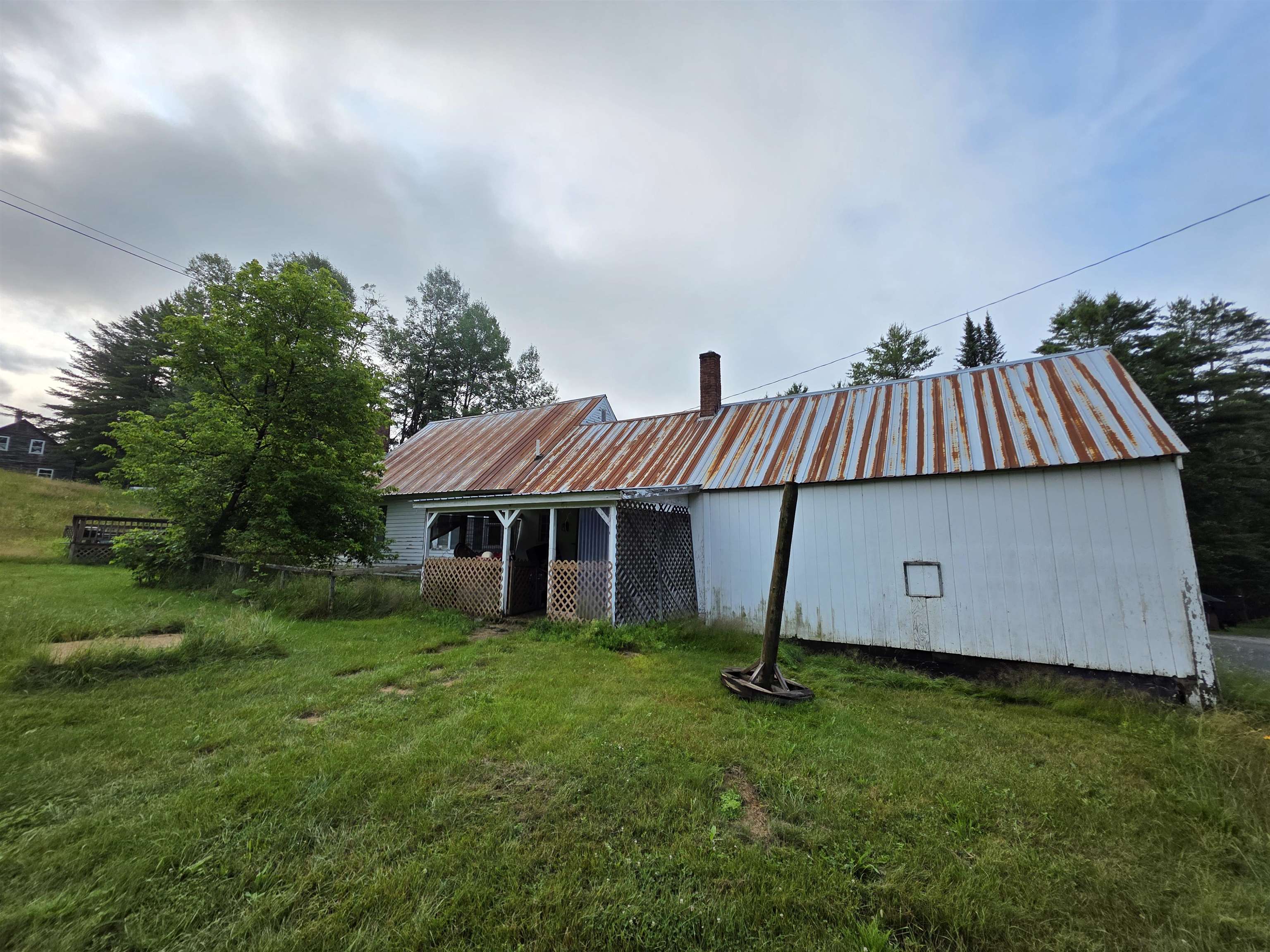16 Brookside Lane Property Photo 3