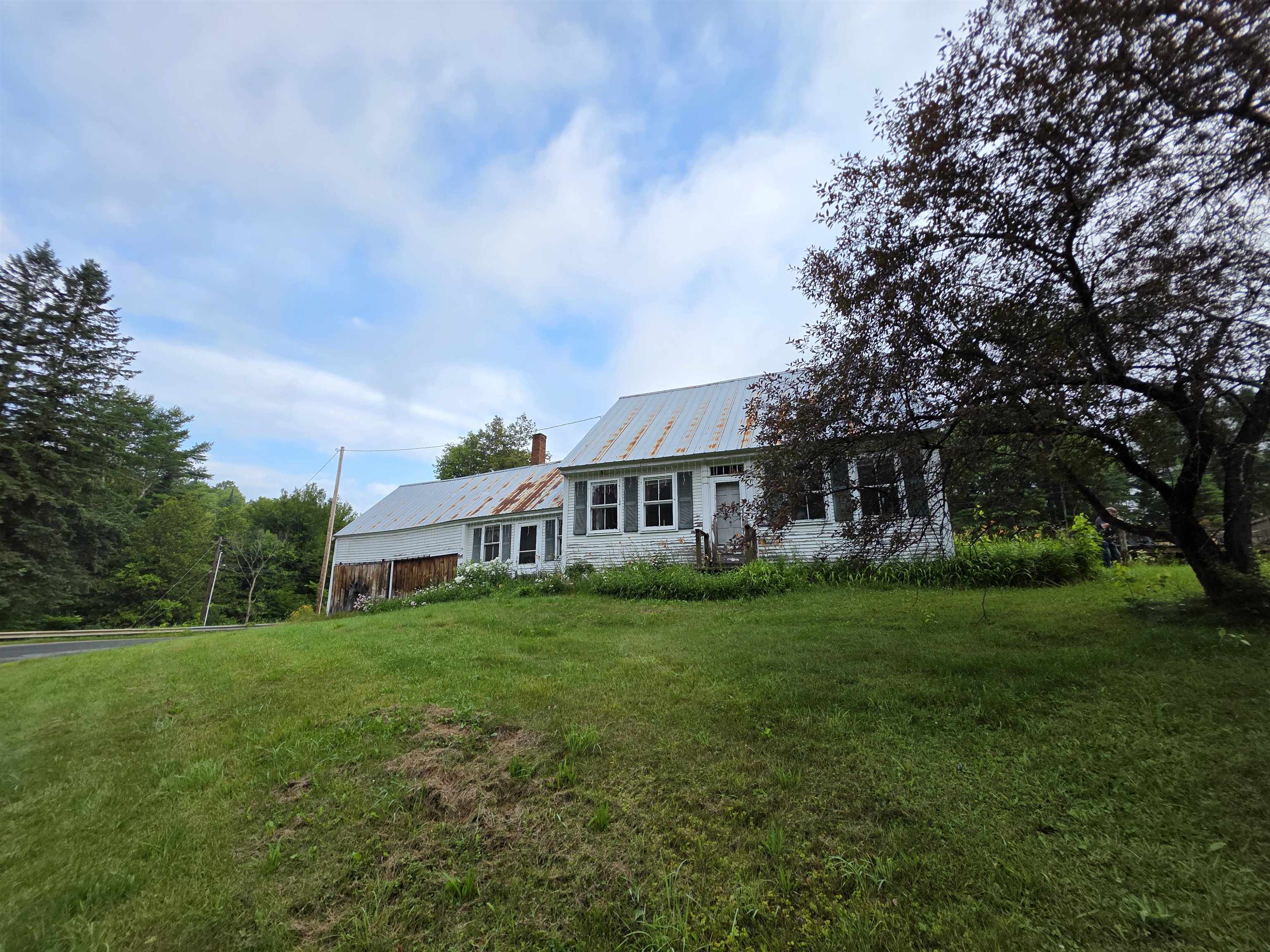 16 Brookside Lane Property Photo 7