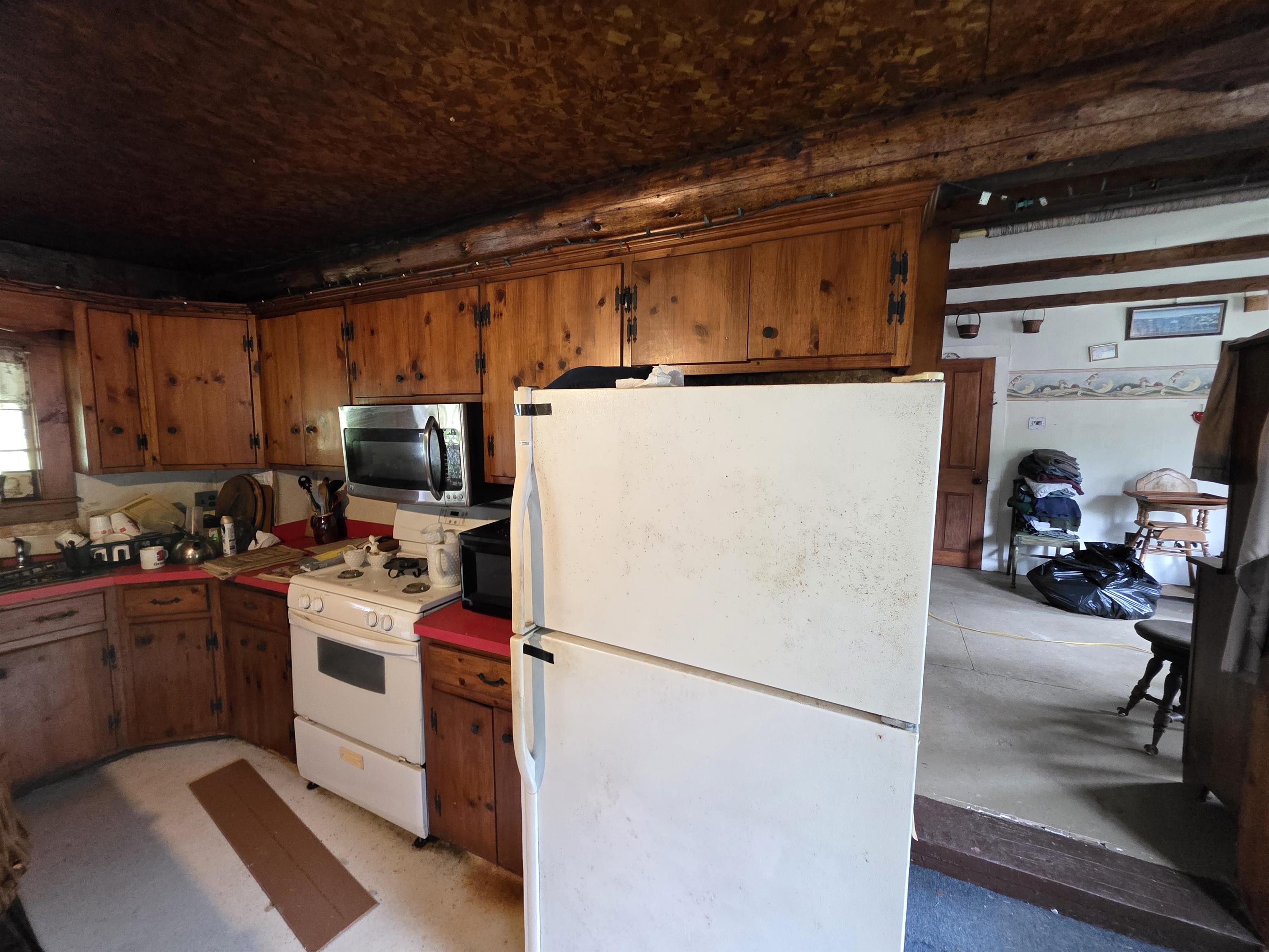 16 Brookside Lane Property Photo 9