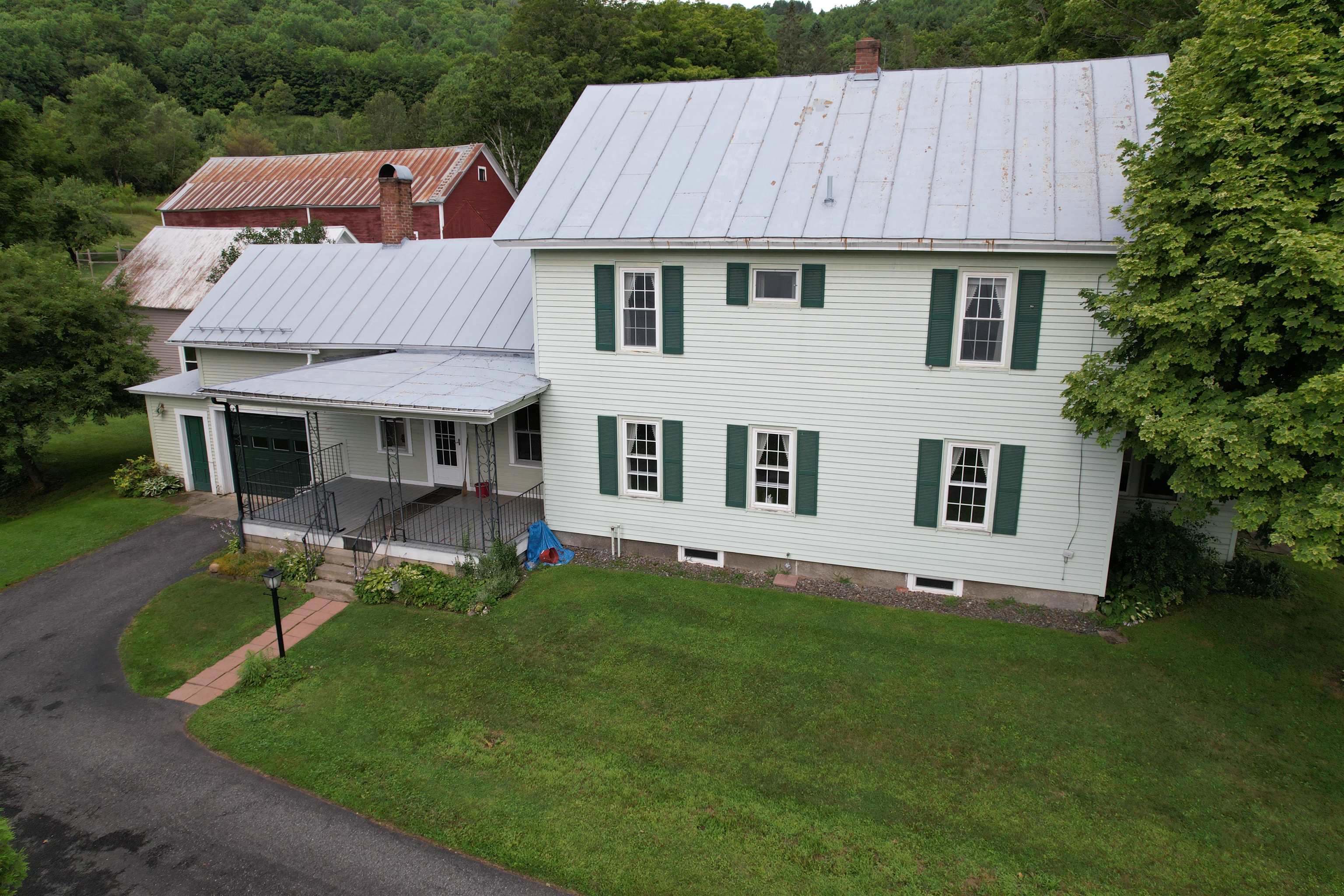 15 Maple Avenue Property Photo 33