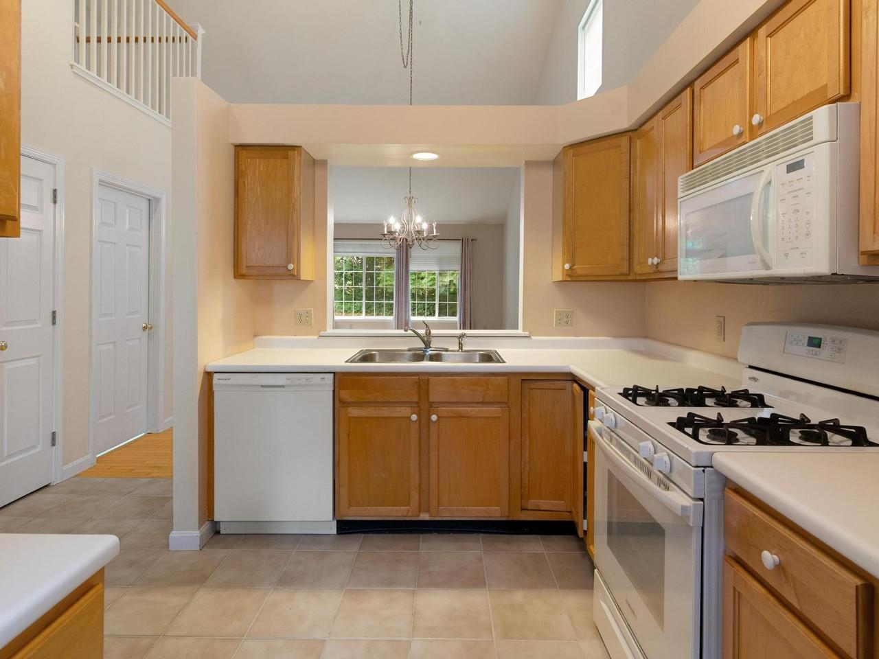 39 Fox Run Road Property Photo 6