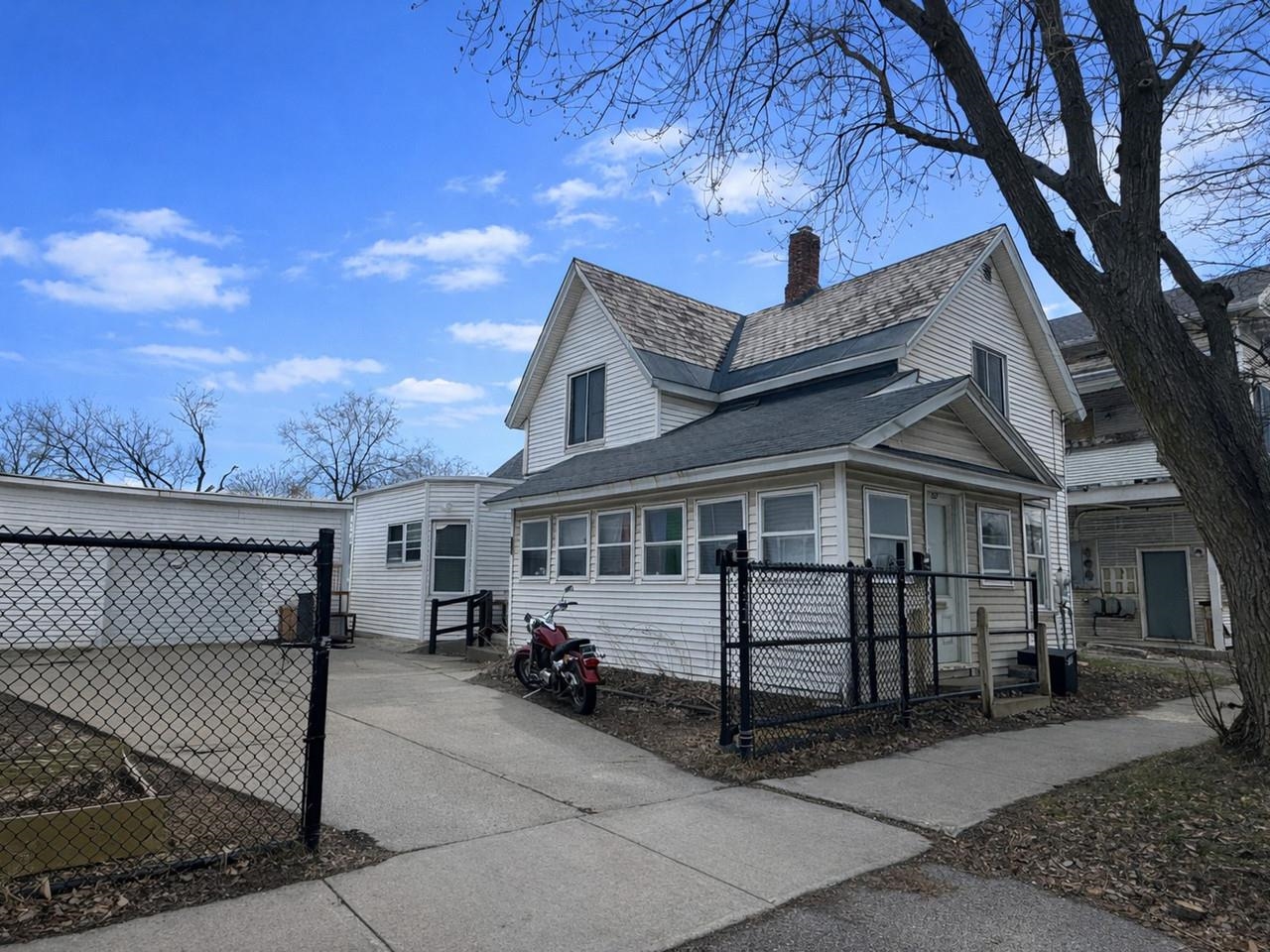 1 Btv Investment Street Property Photo 3