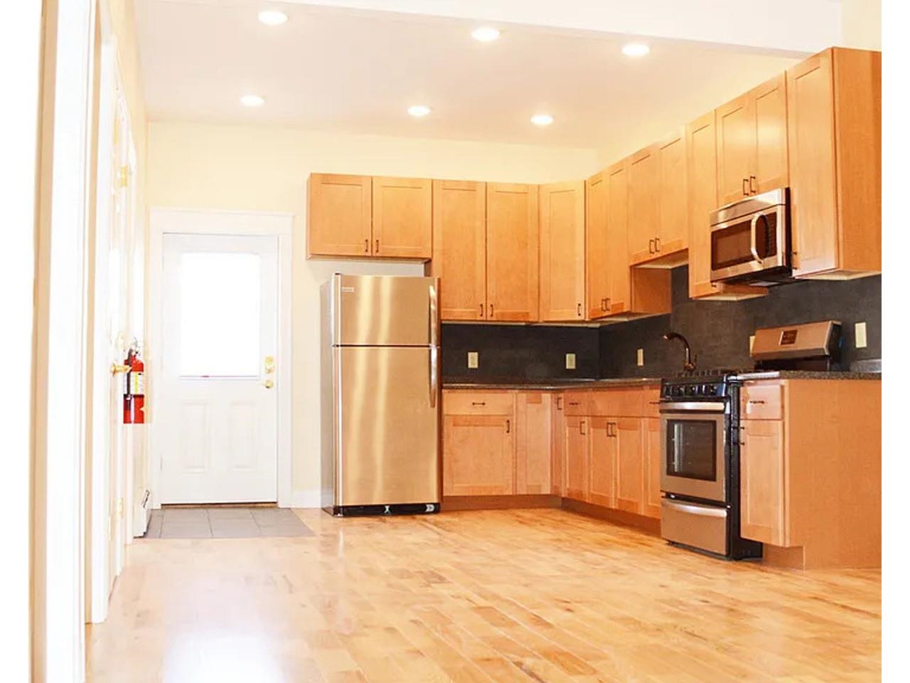 1 Btv Investment Street Property Photo 14