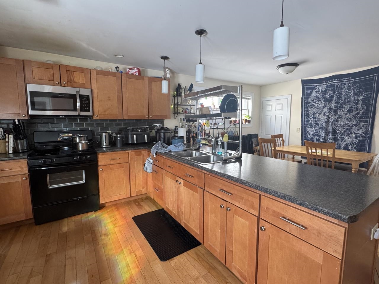 1 Btv Investment Street Property Photo 15