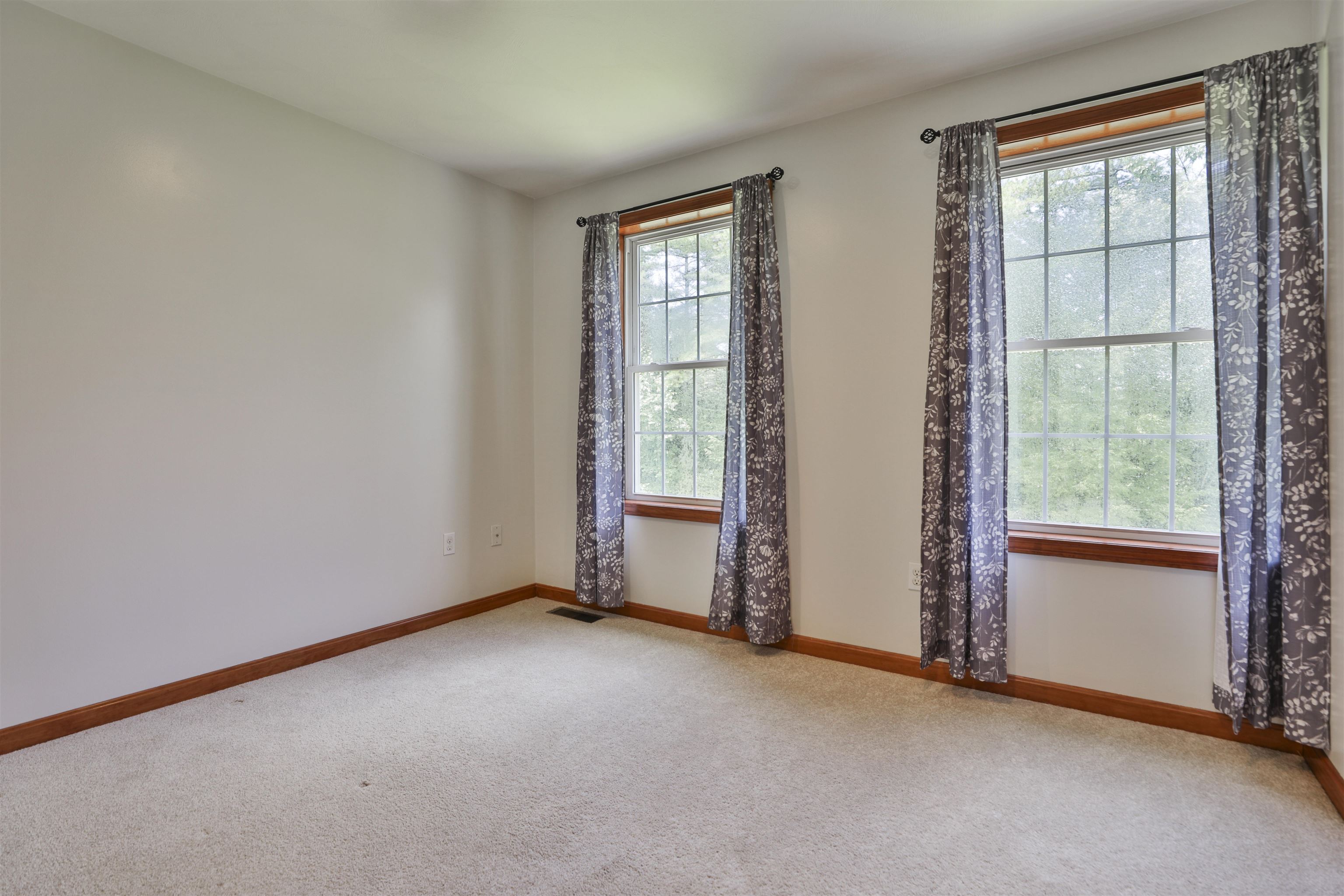 14 Ames Road Property Photo 25