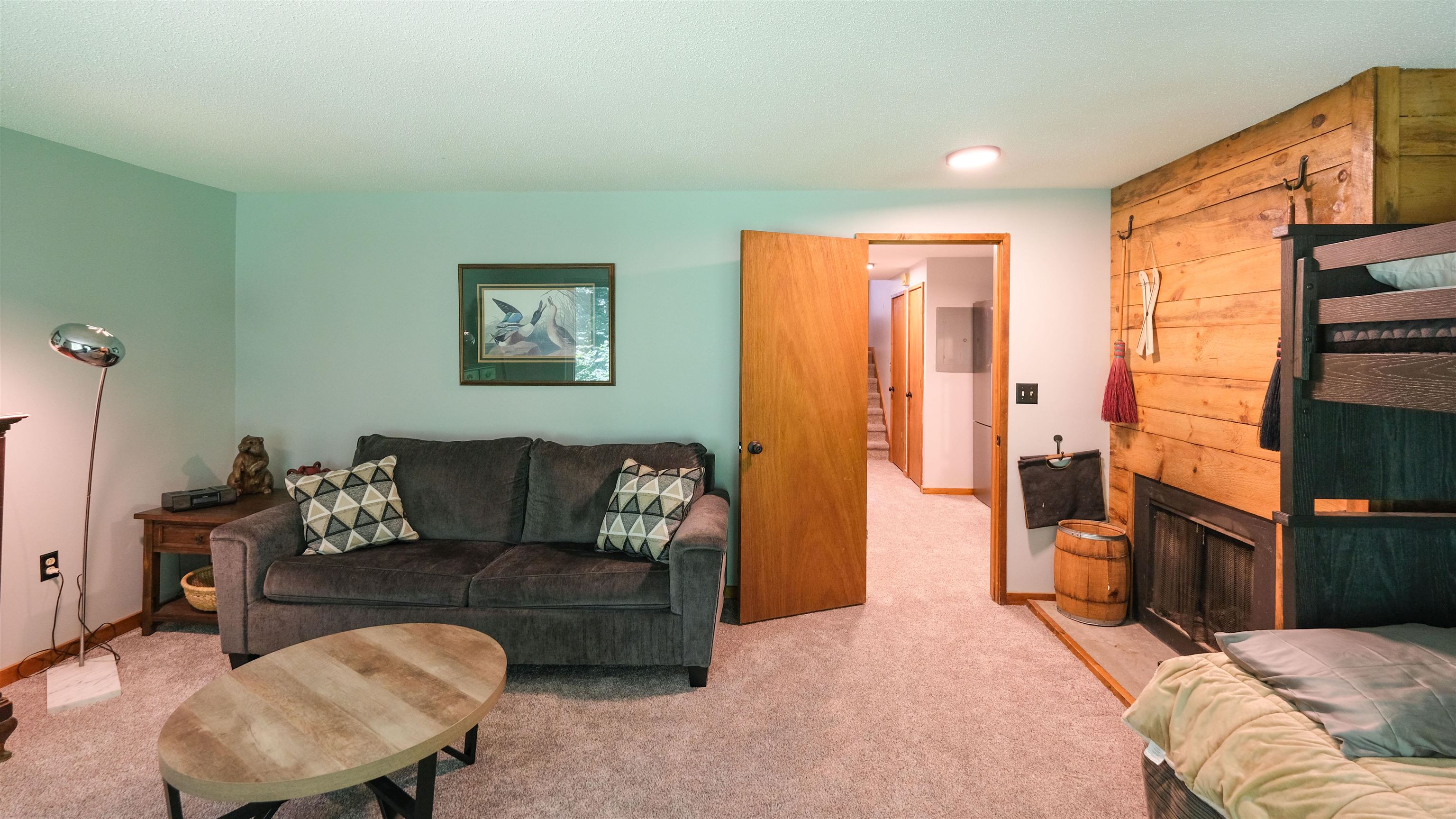 75 Upper Crossroad Property Photo 19
