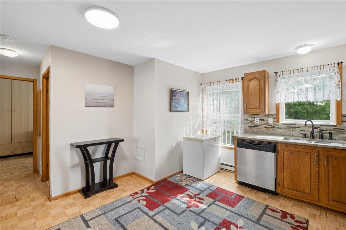 29 Central Street Property Photo 14