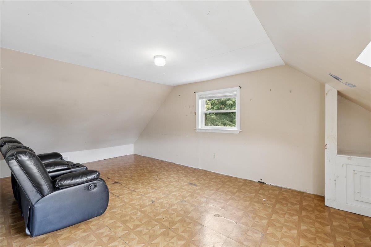 549 Lake Avenue Property Photo 36