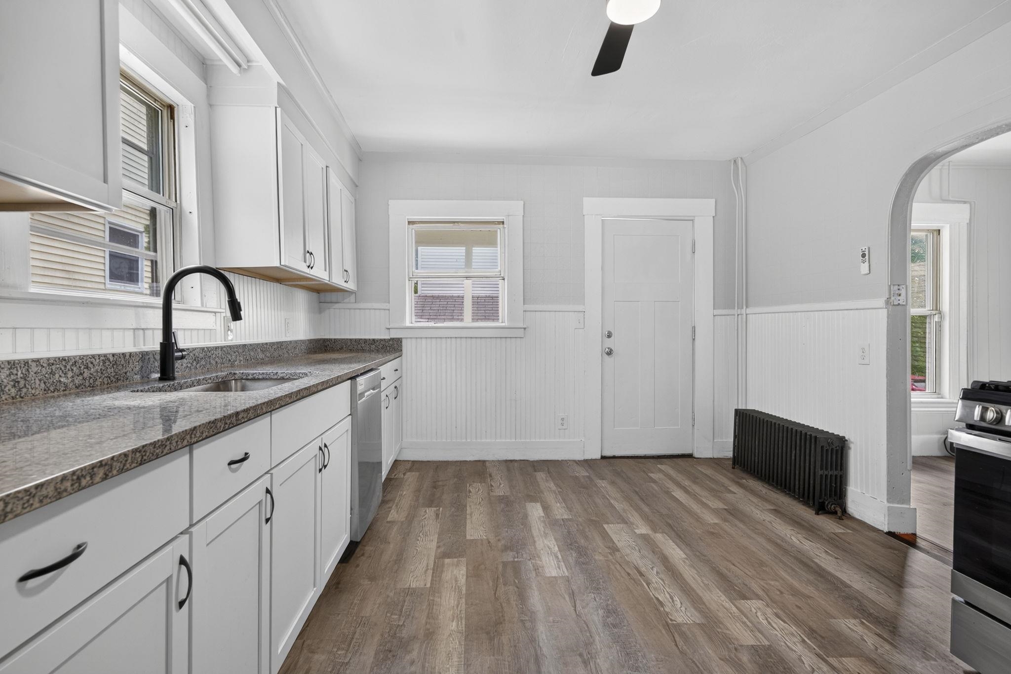 571 Amherst Street Property Photo 3