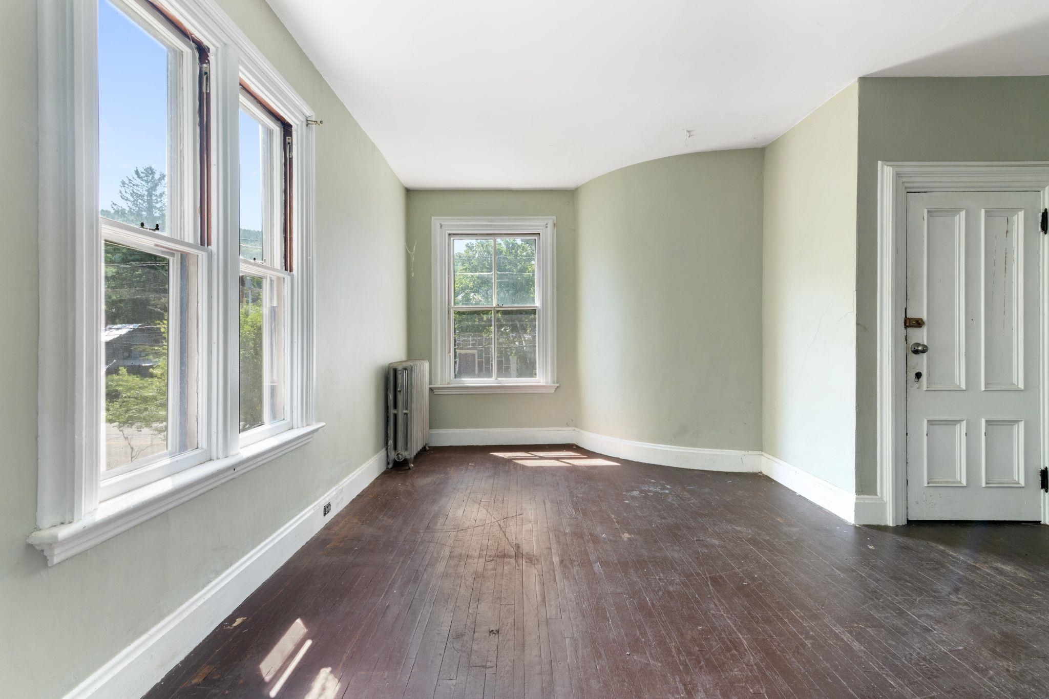 23 Main Street Property Photo 25