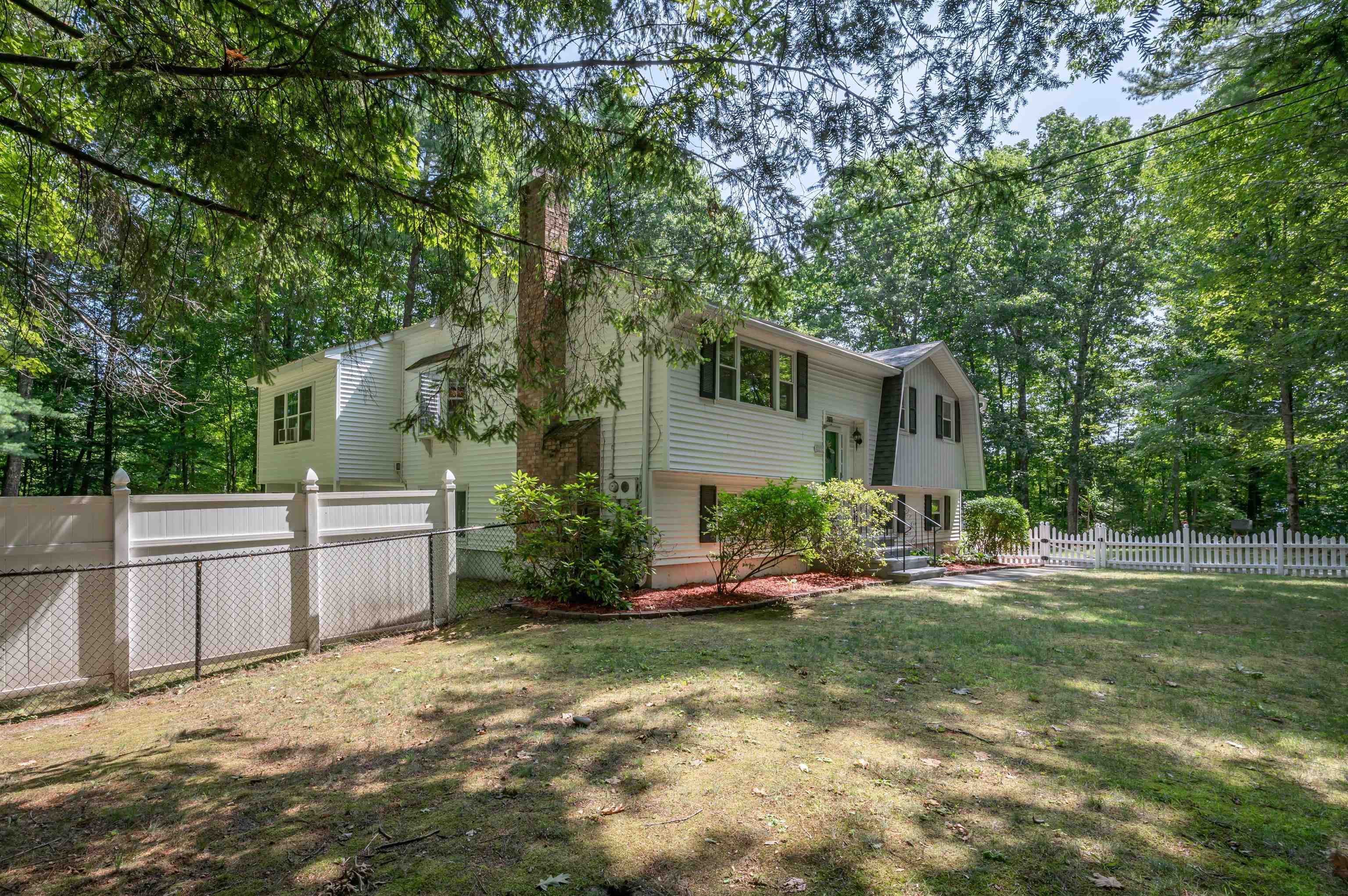 223 Baboosic Lake Road Property Photo 40