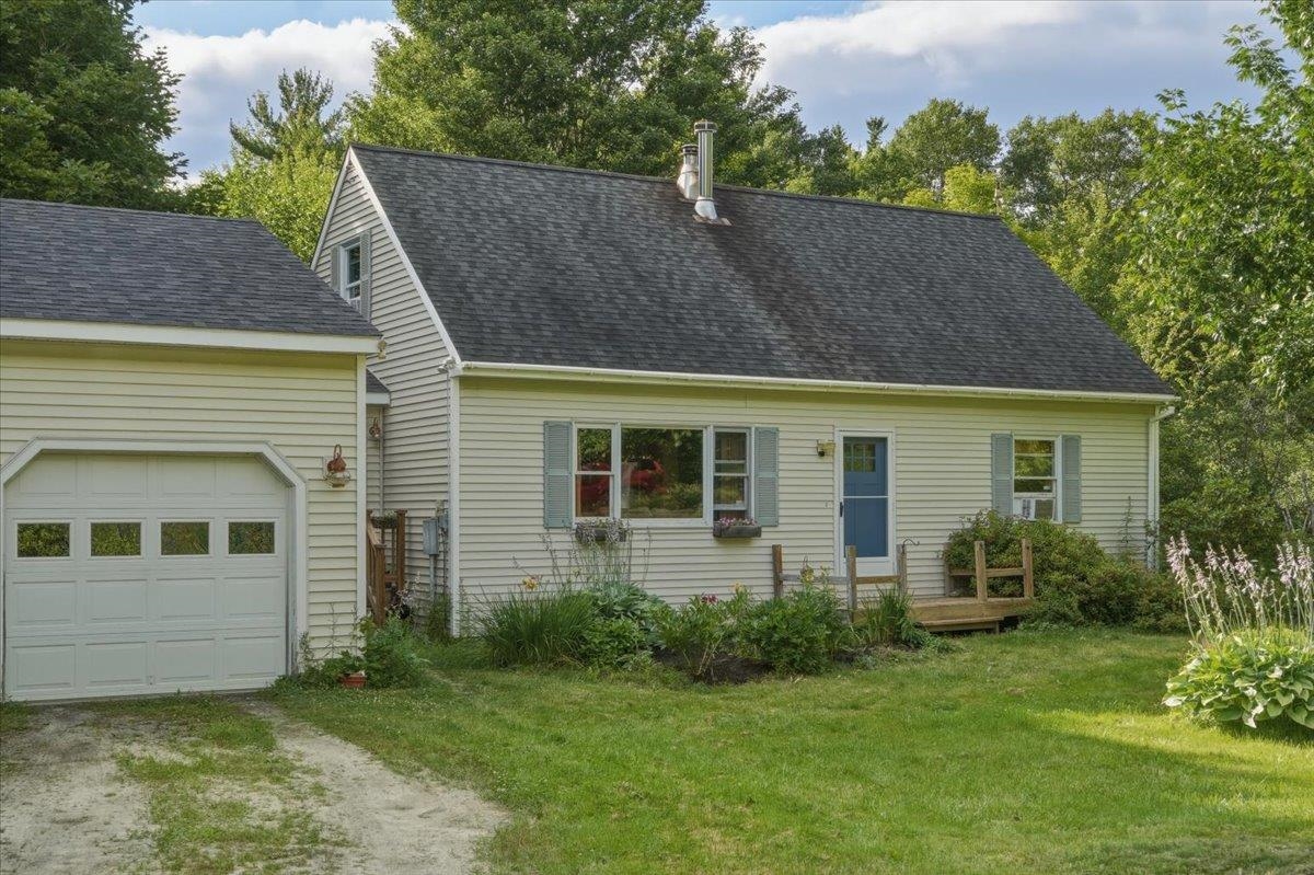 3477 Stage Road Property Photo 1