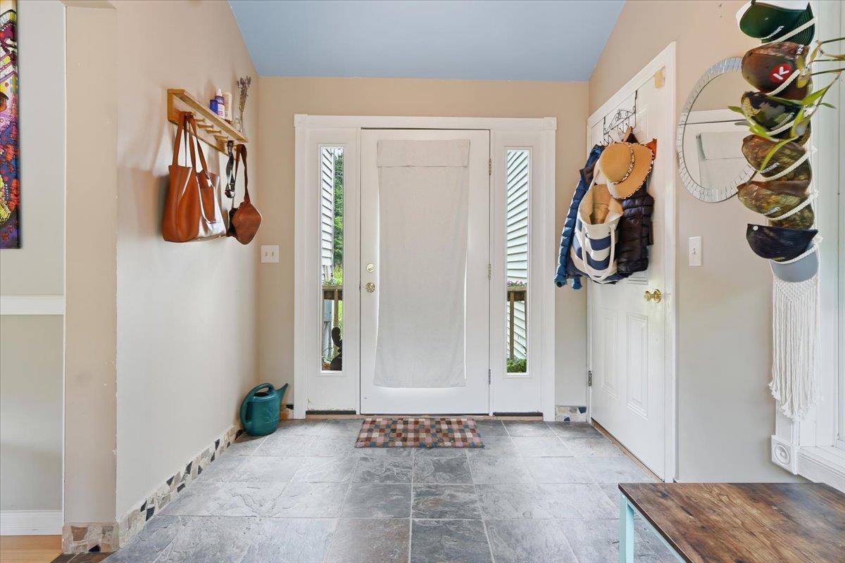 3477 Stage Road Property Photo 14
