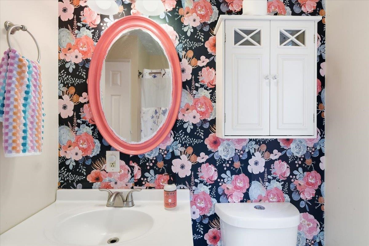 3477 Stage Road Property Photo 16