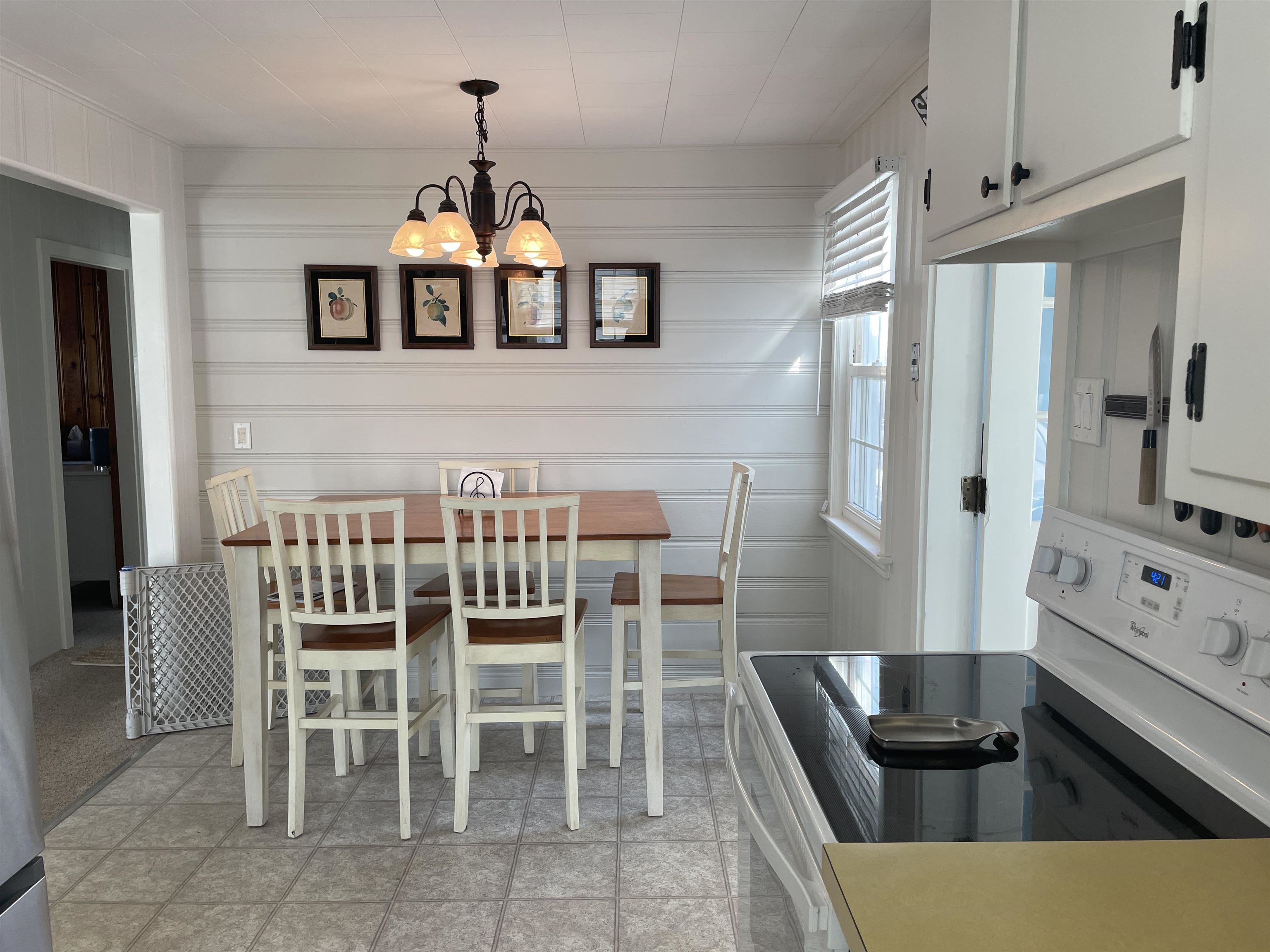 228 Bristol Street Property Photo 6