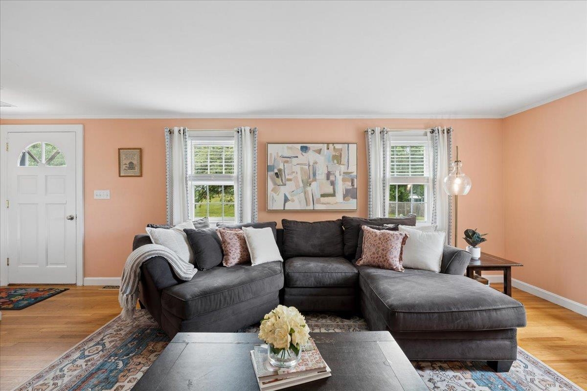 23 Woodwells Garrison Road Property Photo 4