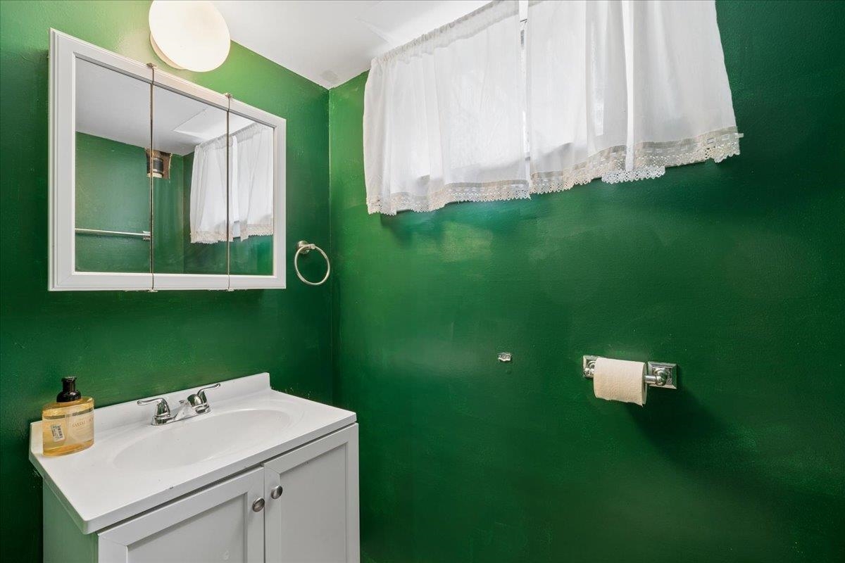 23 Woodwells Garrison Road Property Photo 32