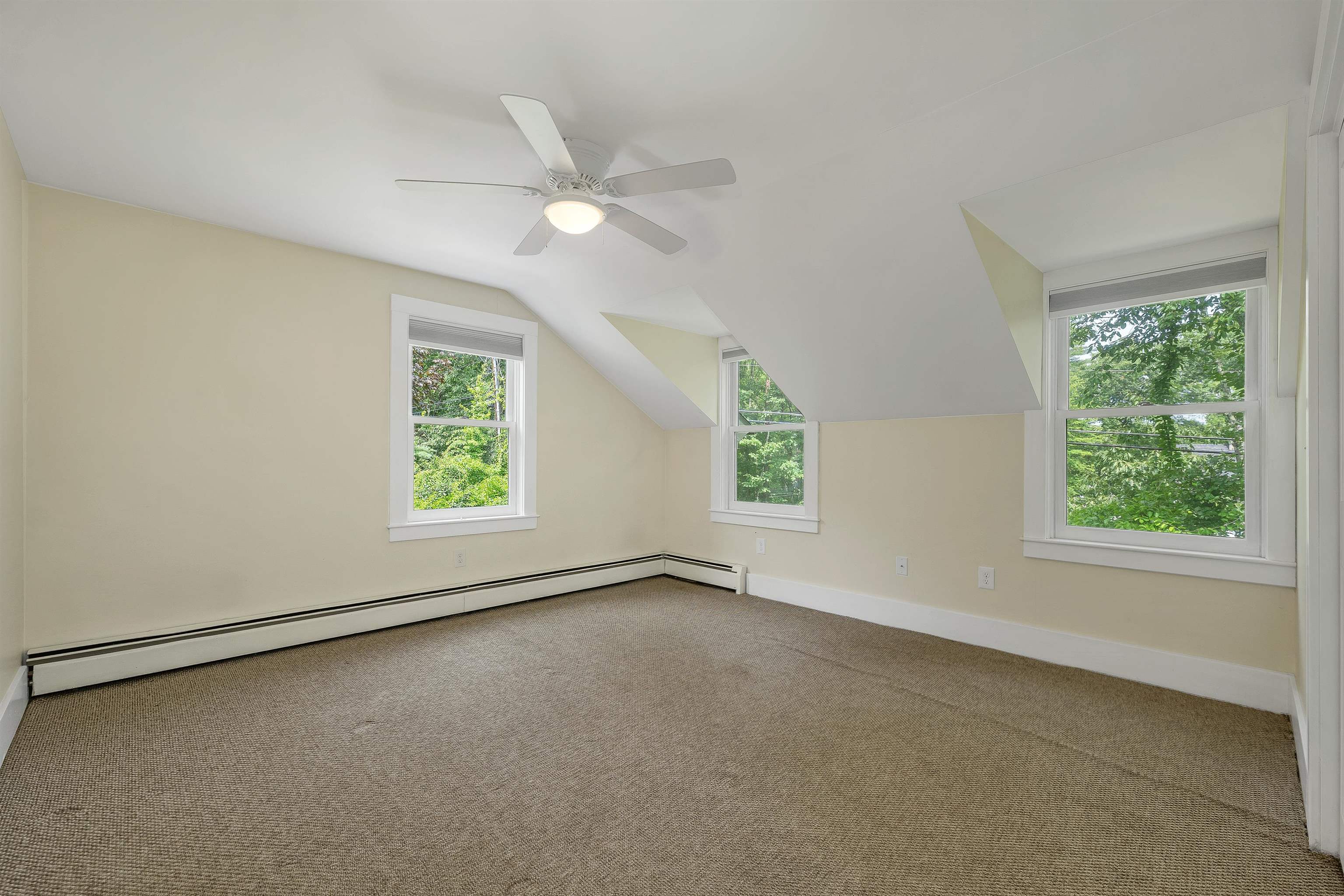 26 Old Mont Vernon Road Property Photo 15