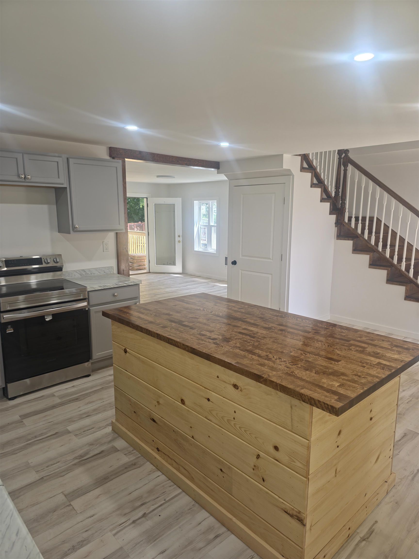 7 Underhill Avenue Property Photo 7