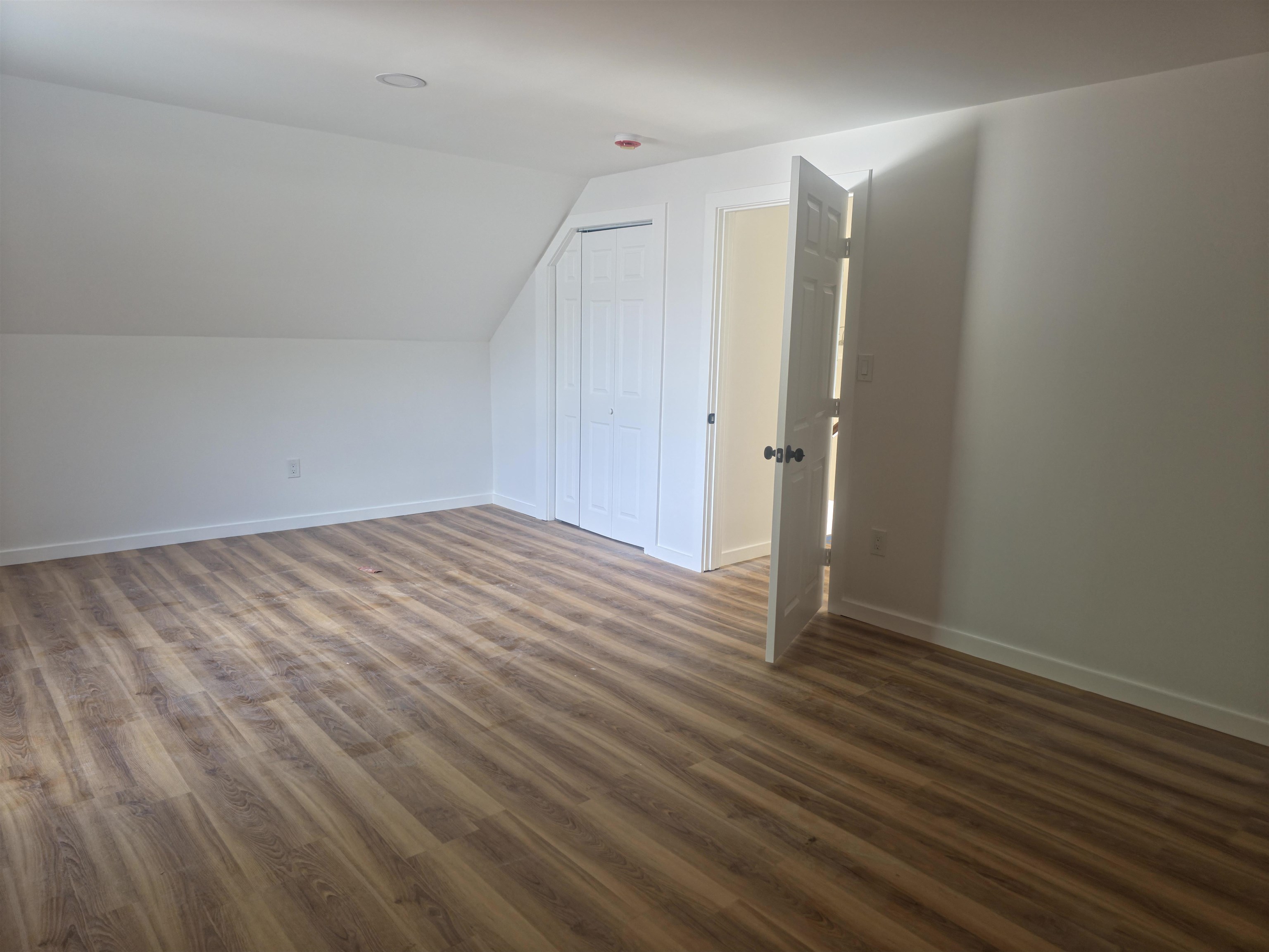 7 Underhill Avenue Property Photo 16