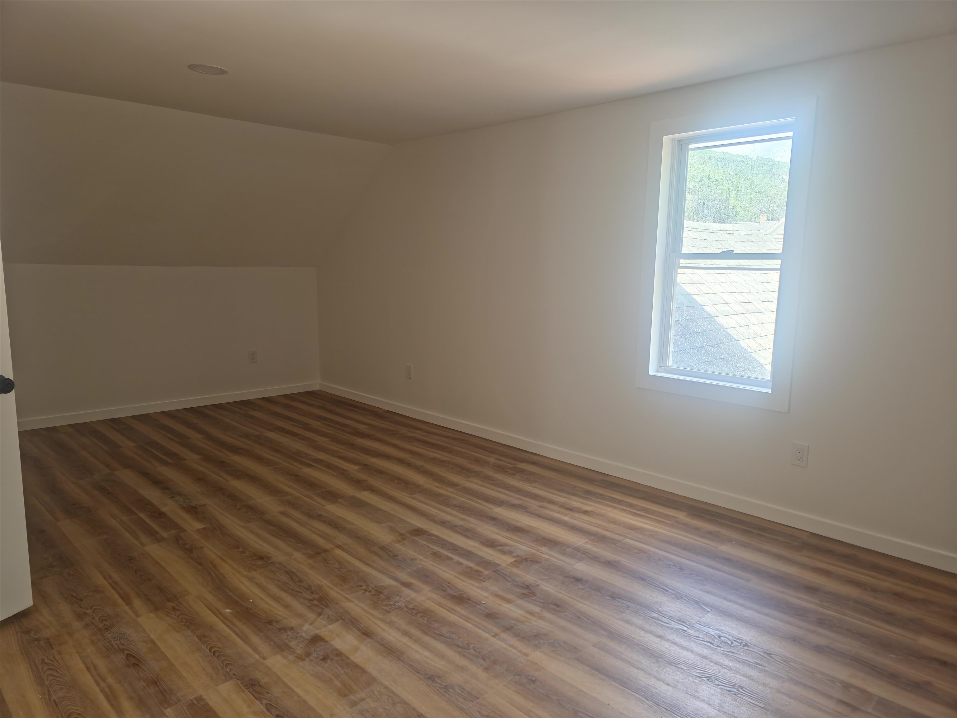 7 Underhill Avenue Property Photo 17