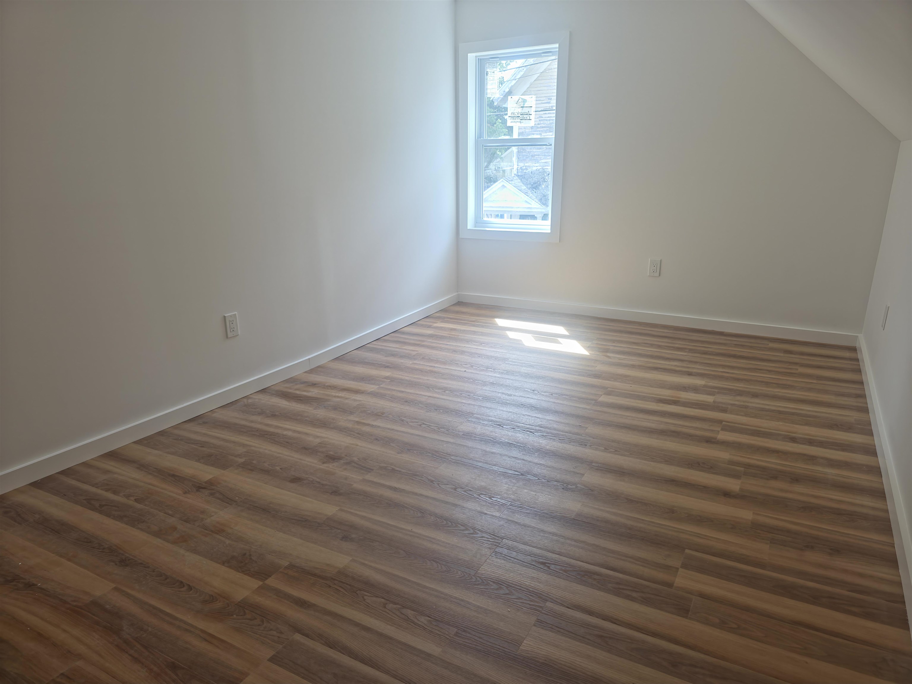 7 Underhill Avenue Property Photo 21