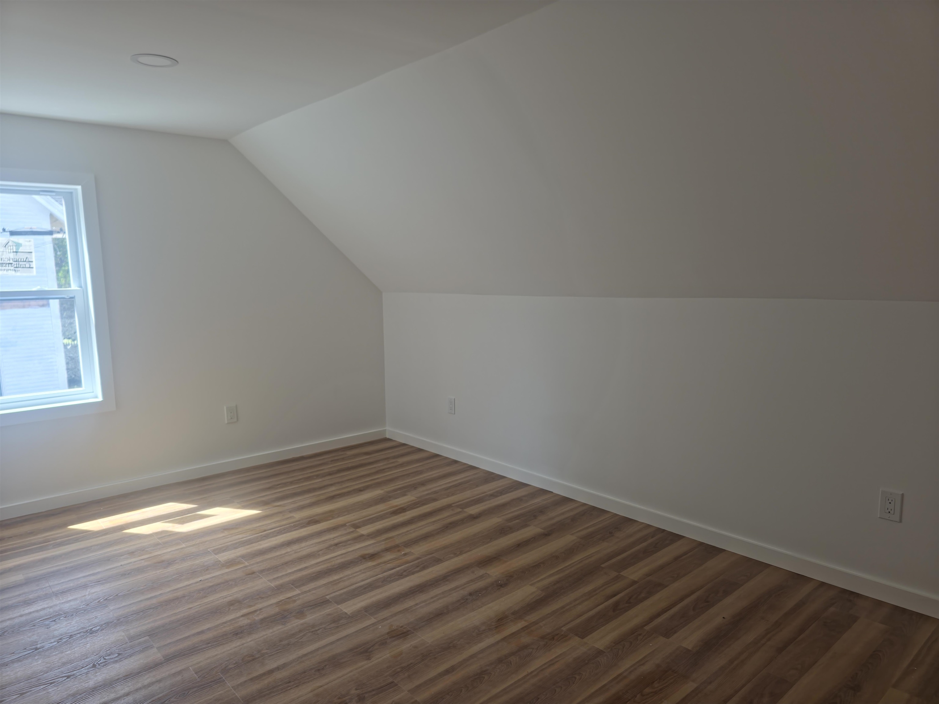 7 Underhill Avenue Property Photo 22