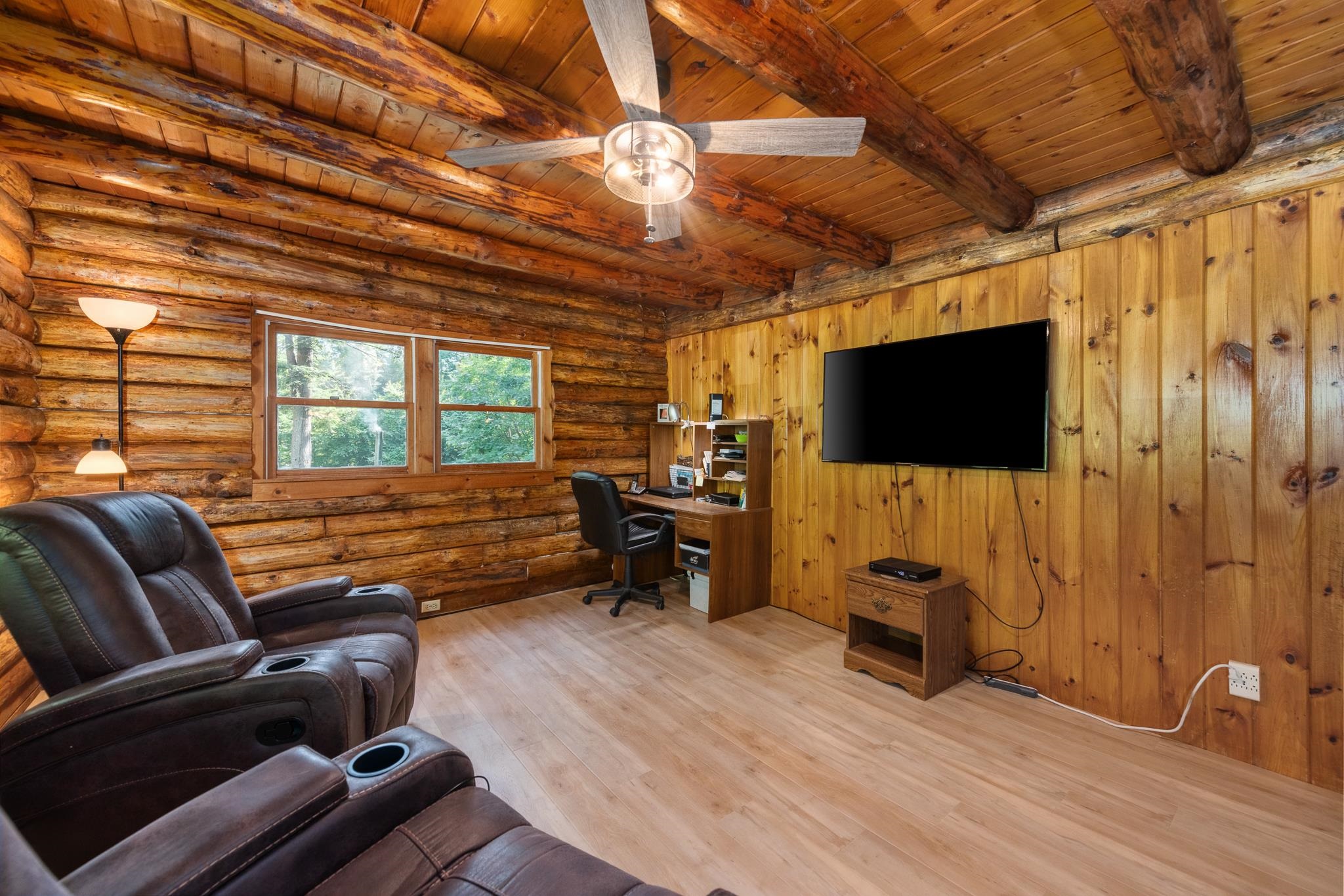 47 E Currier Hill Road Property Photo 15