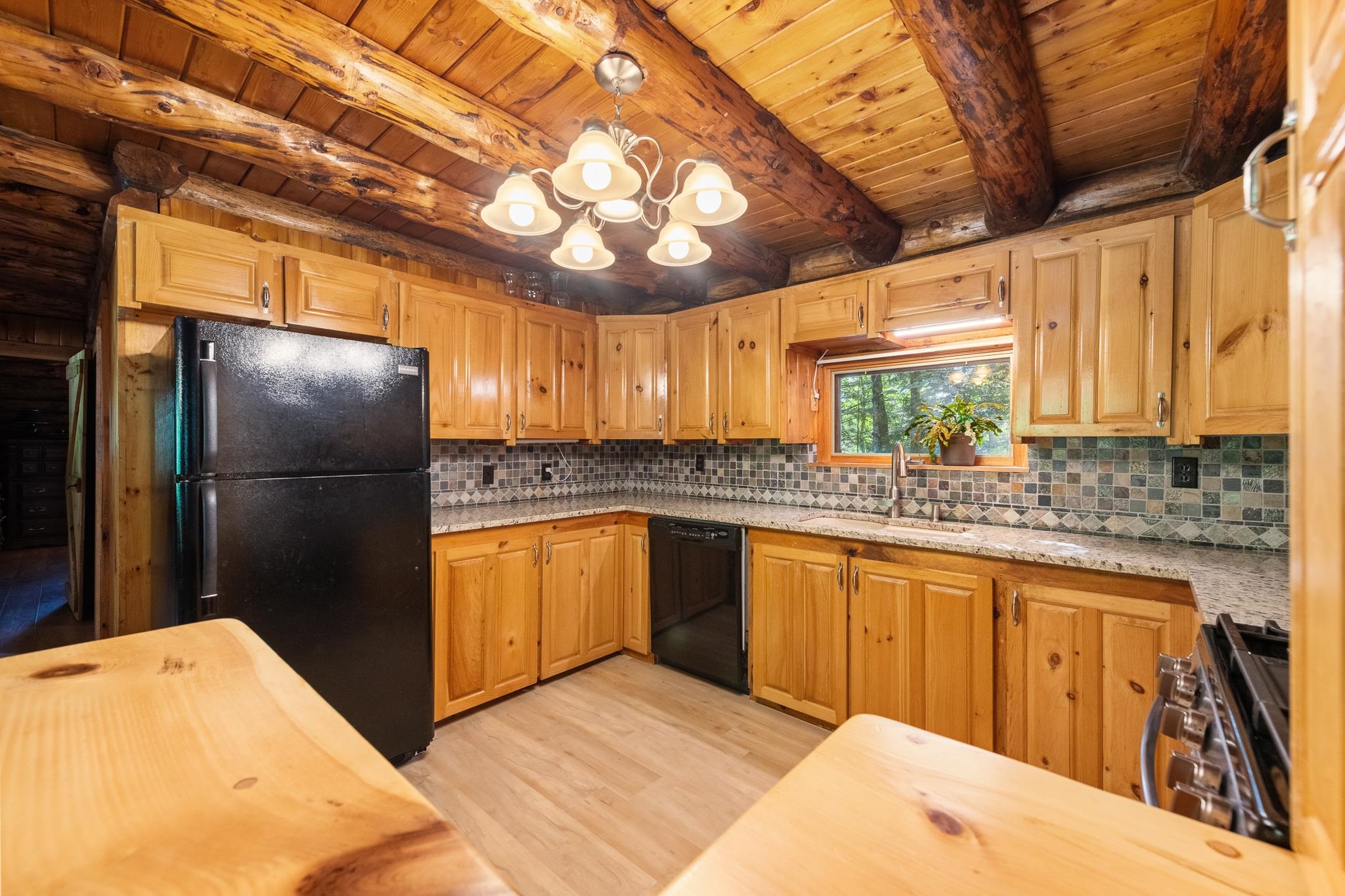 47 E Currier Hill Road Property Photo 19