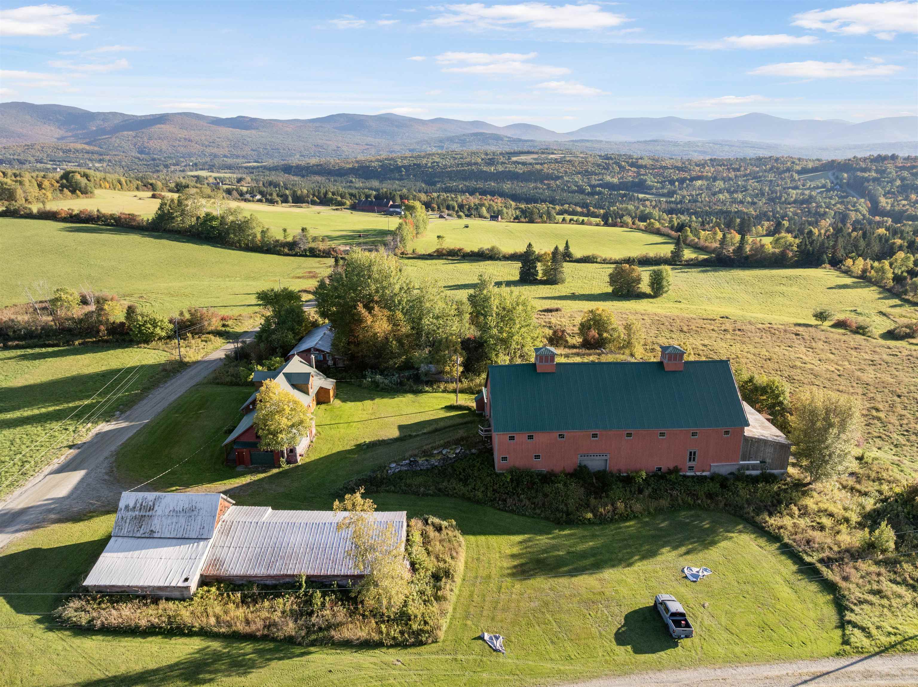 543 Bear Rock Road Property Photo 1