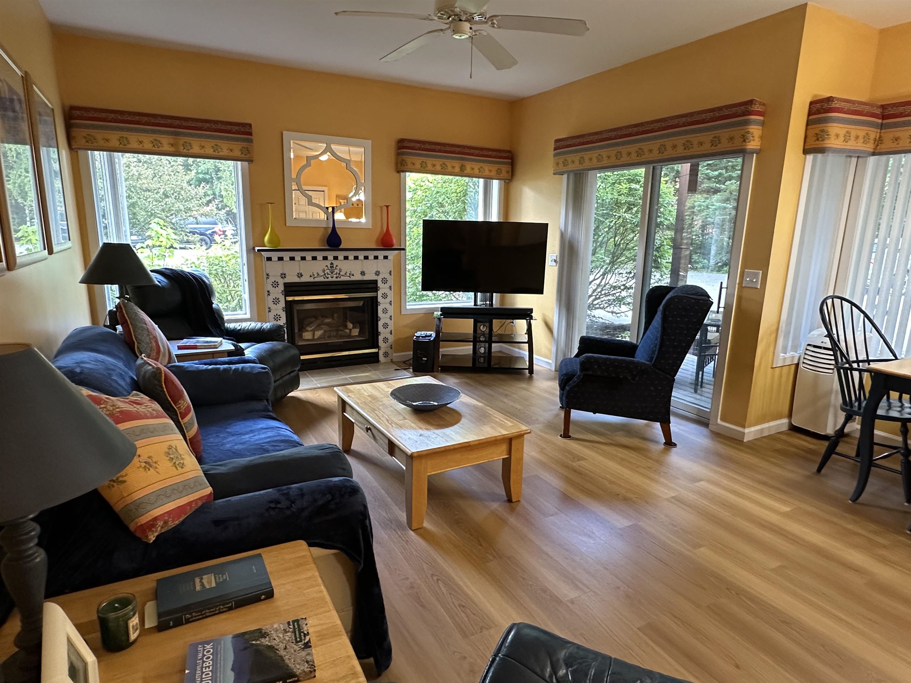 8 Forest Knoll Way