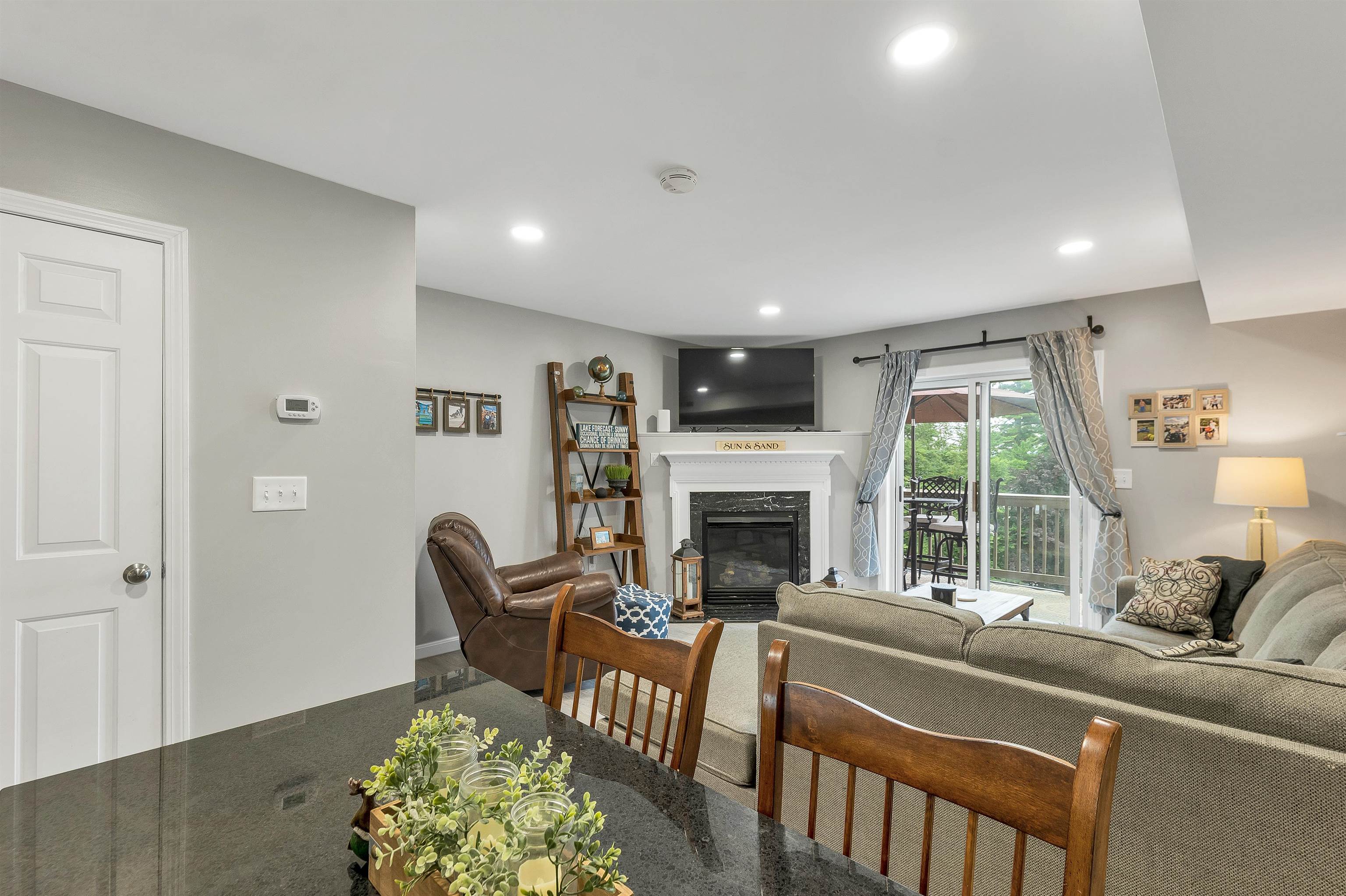 17 Sullivan Way Property Photo 13