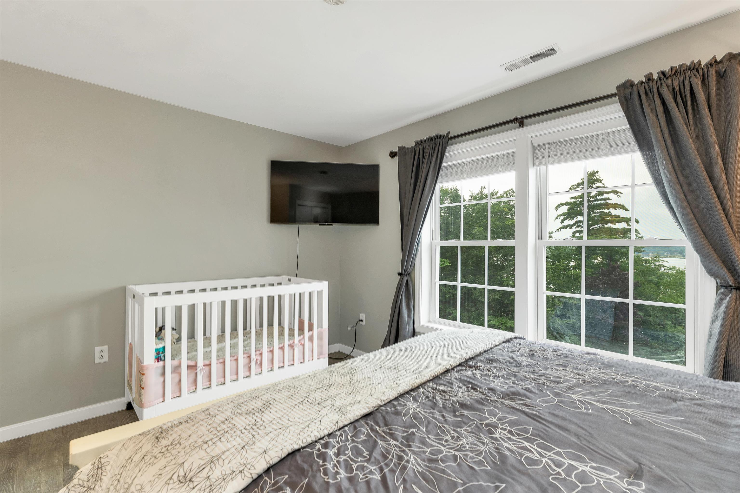 17 Sullivan Way Property Photo 26