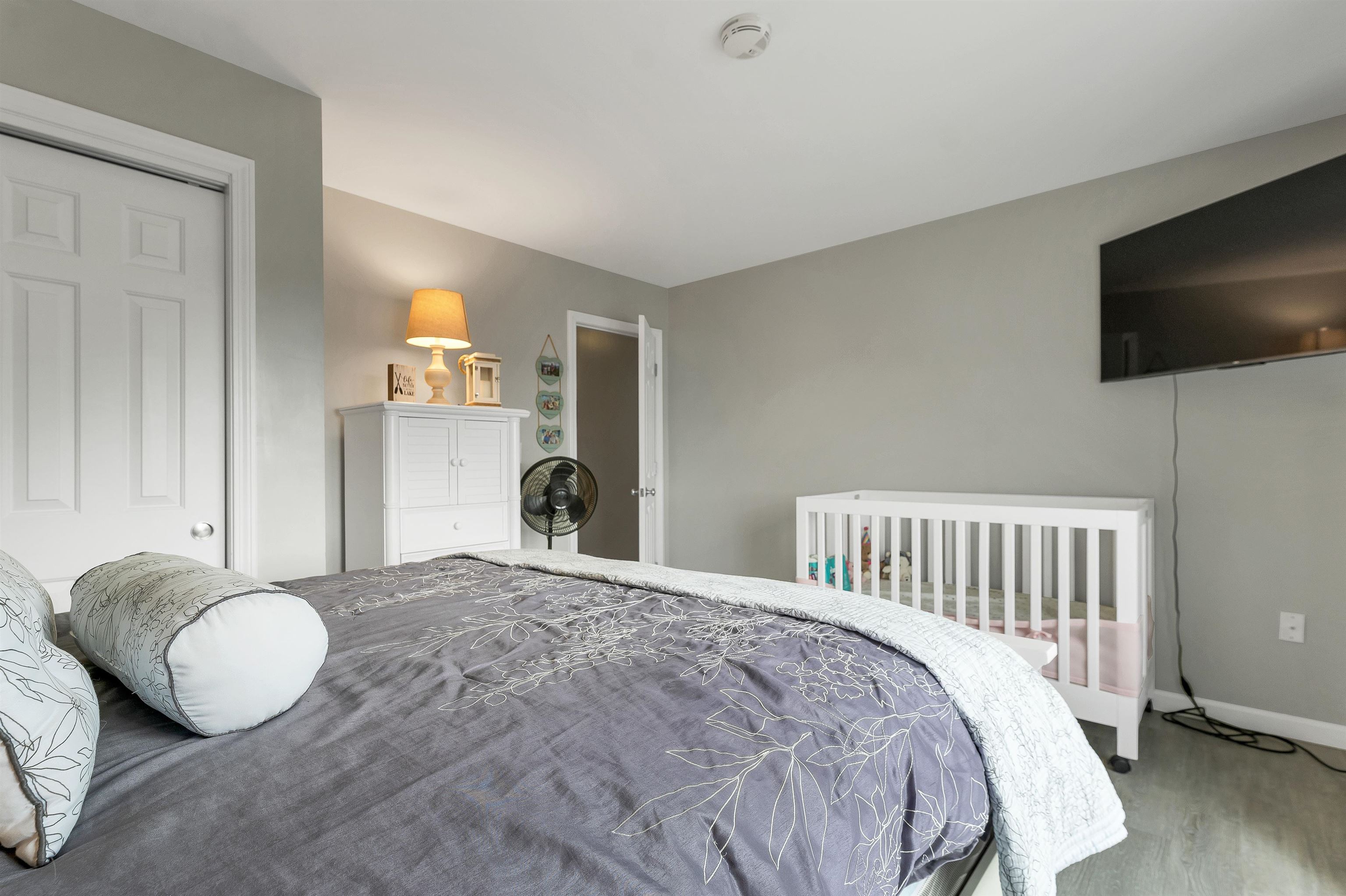 17 Sullivan Way Property Photo 28