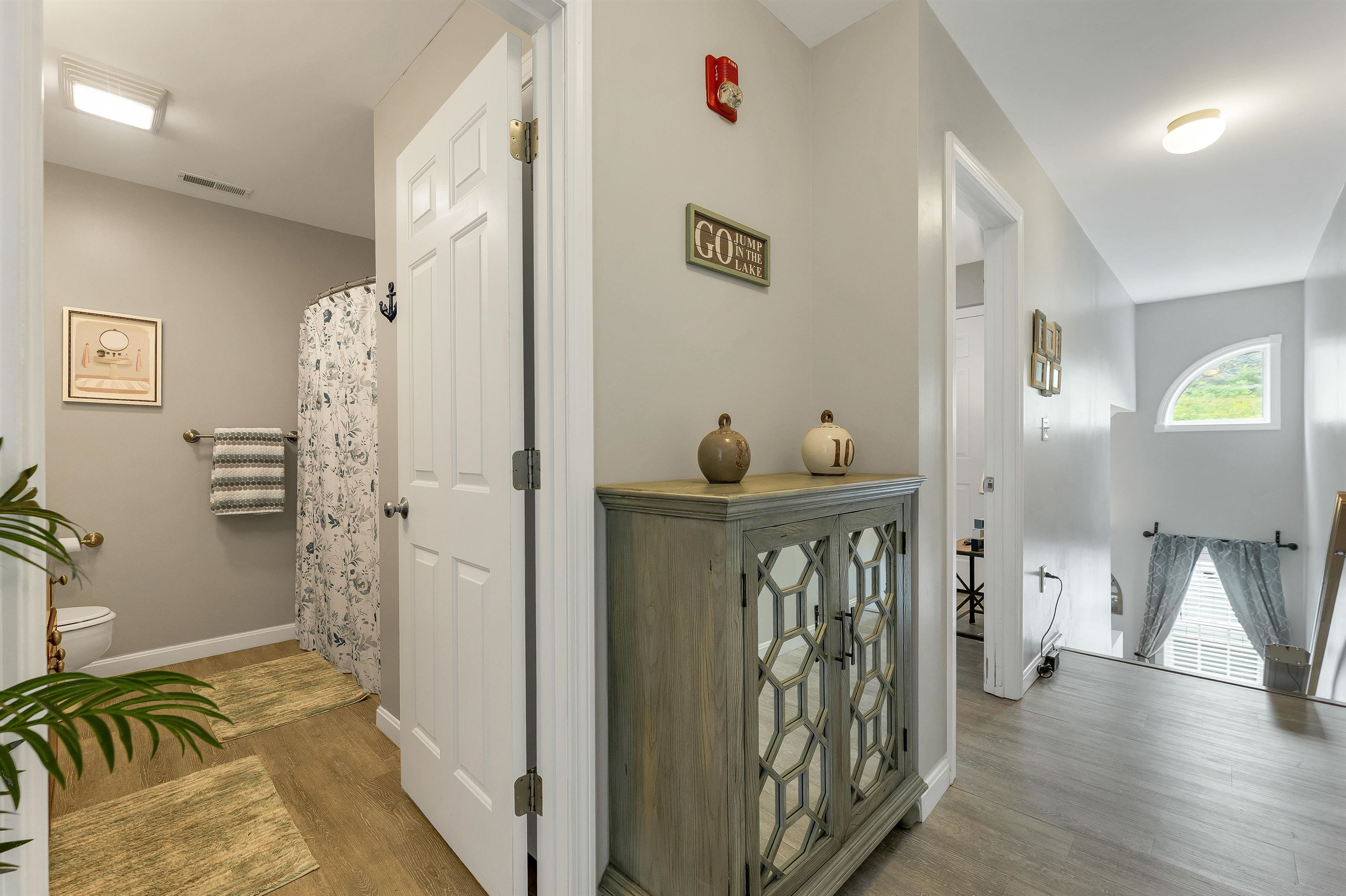 17 Sullivan Way Property Photo 31