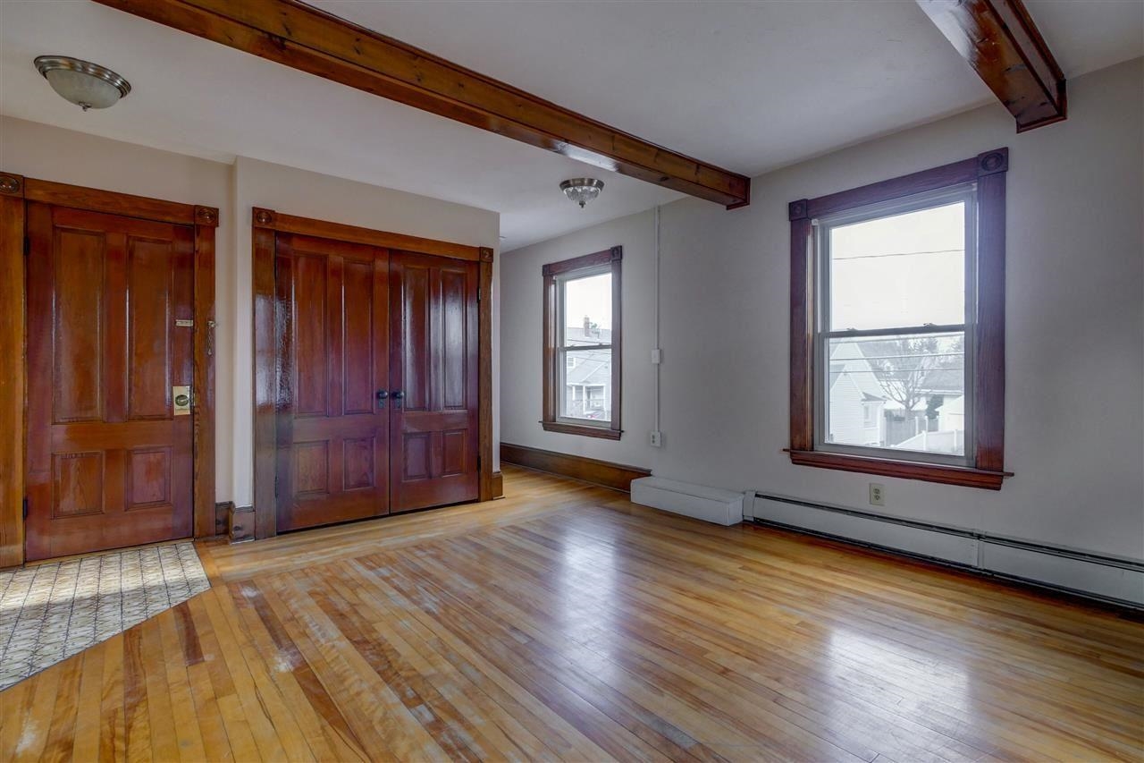 11 Taylor Street Property Photo 7