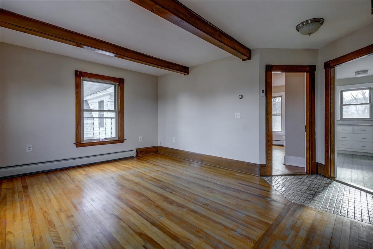 11 Taylor Street Property Photo 8