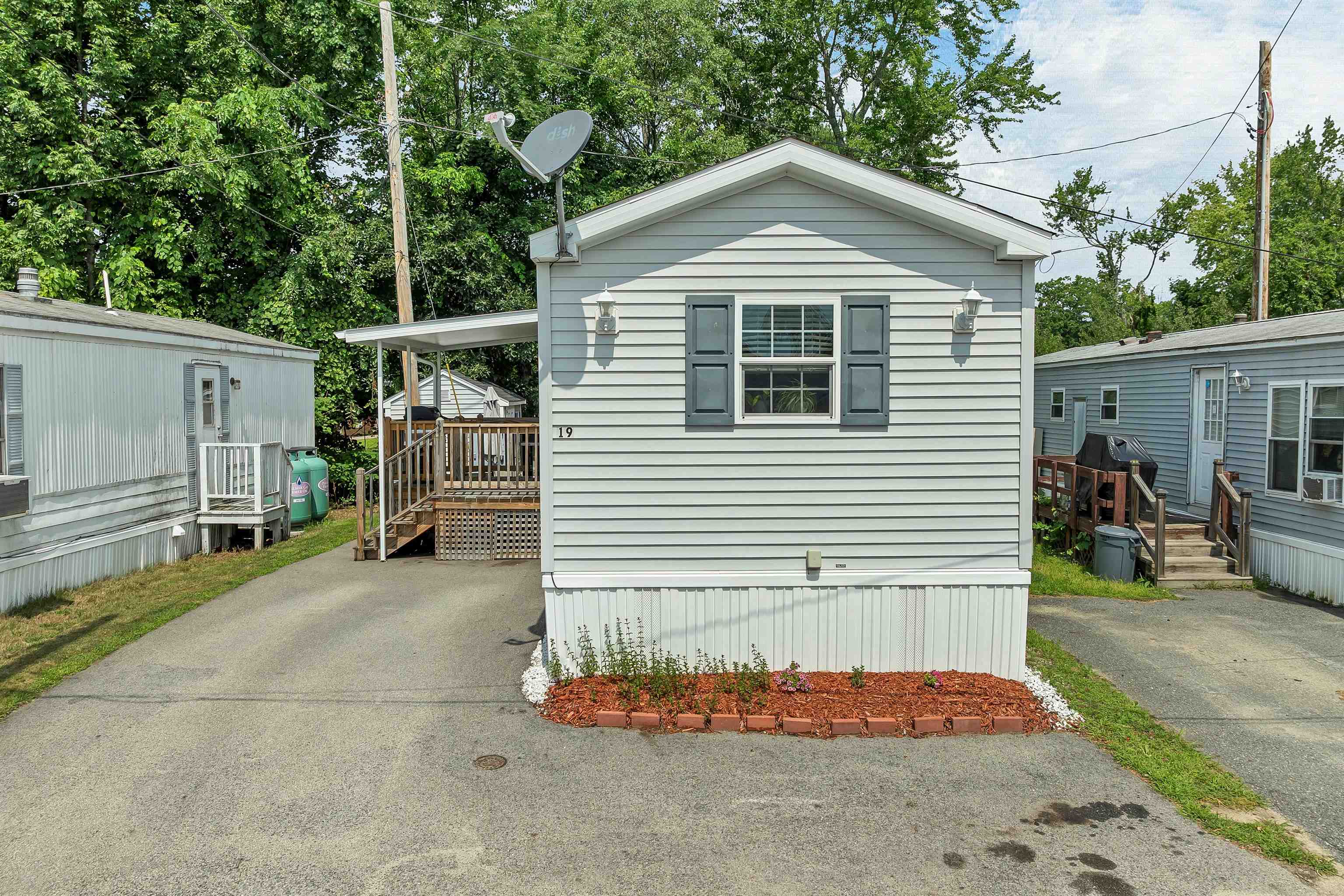 19 Brookwood Drive Property Photo 2