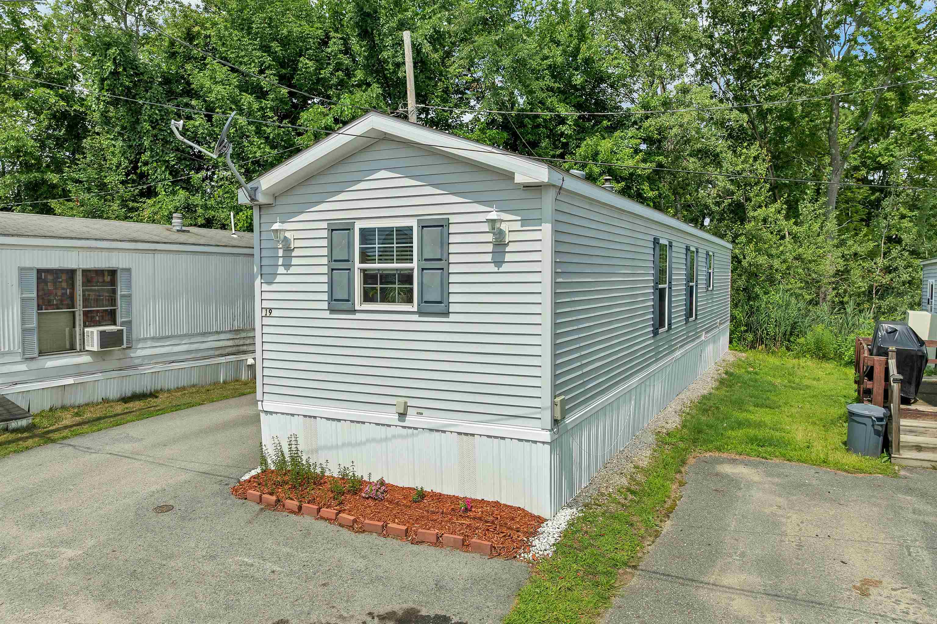19 Brookwood Drive Property Photo 3