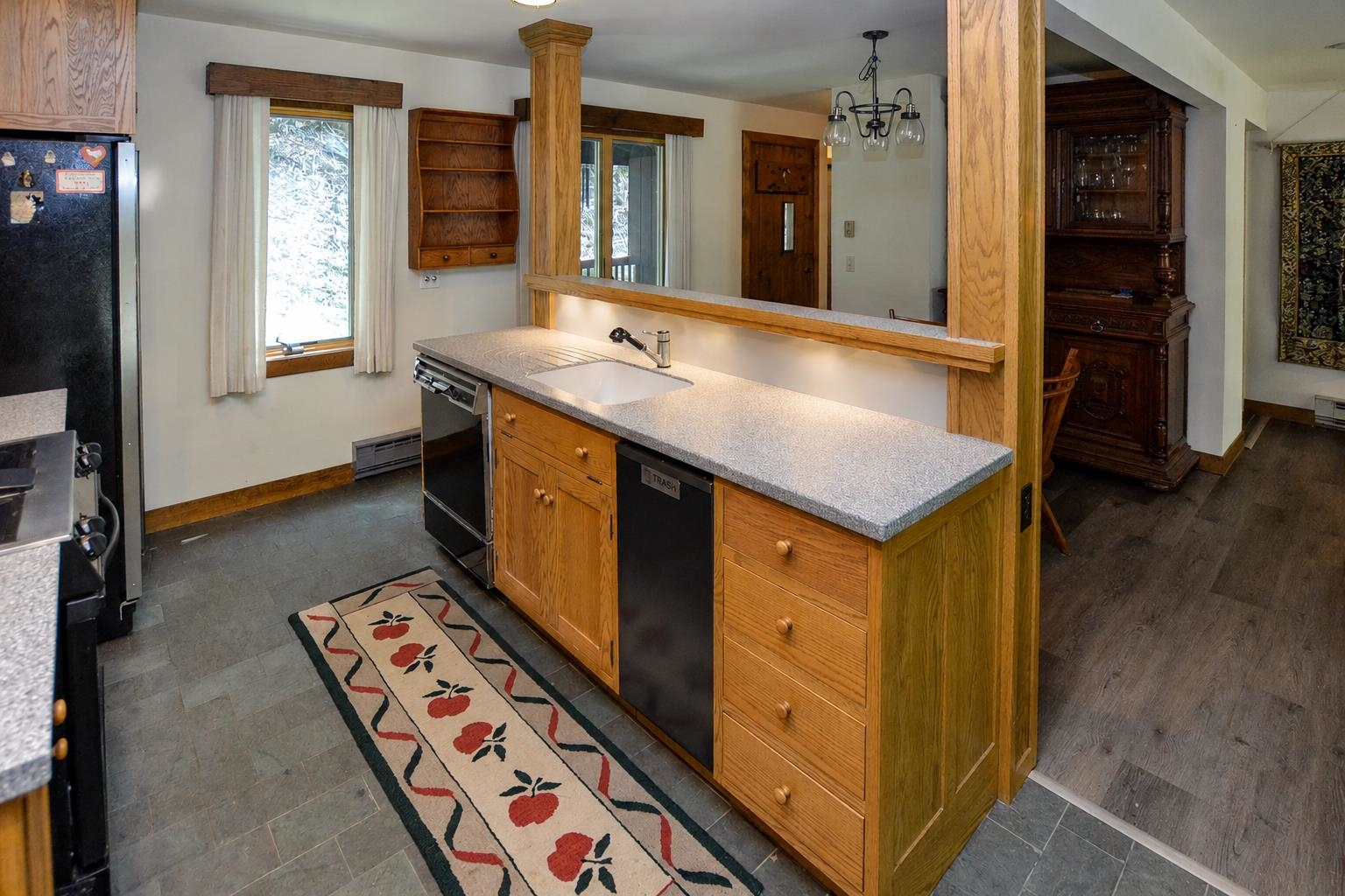 4643 Battleground Road Property Photo 9
