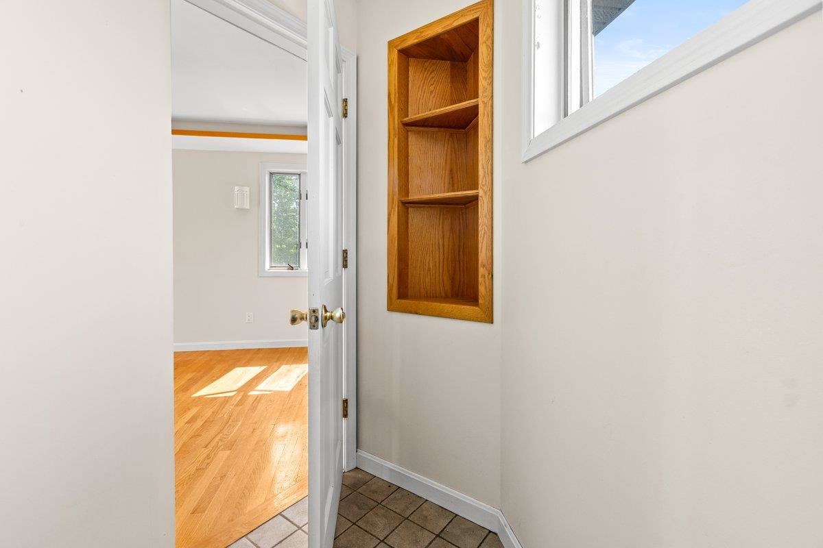 86 Raycrest Drive Property Photo 17
