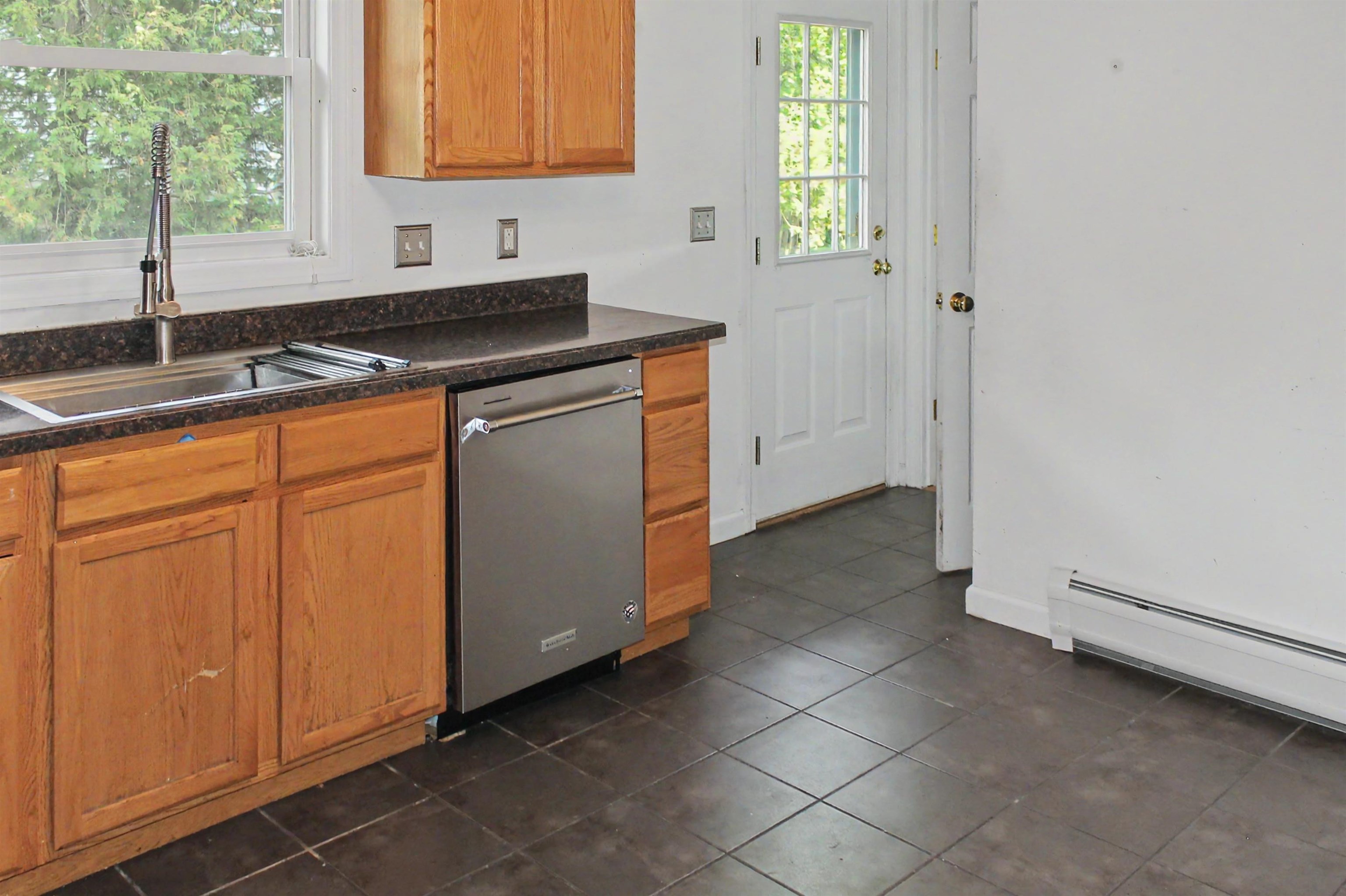 163 Pleasant Avenue Property Photo 13