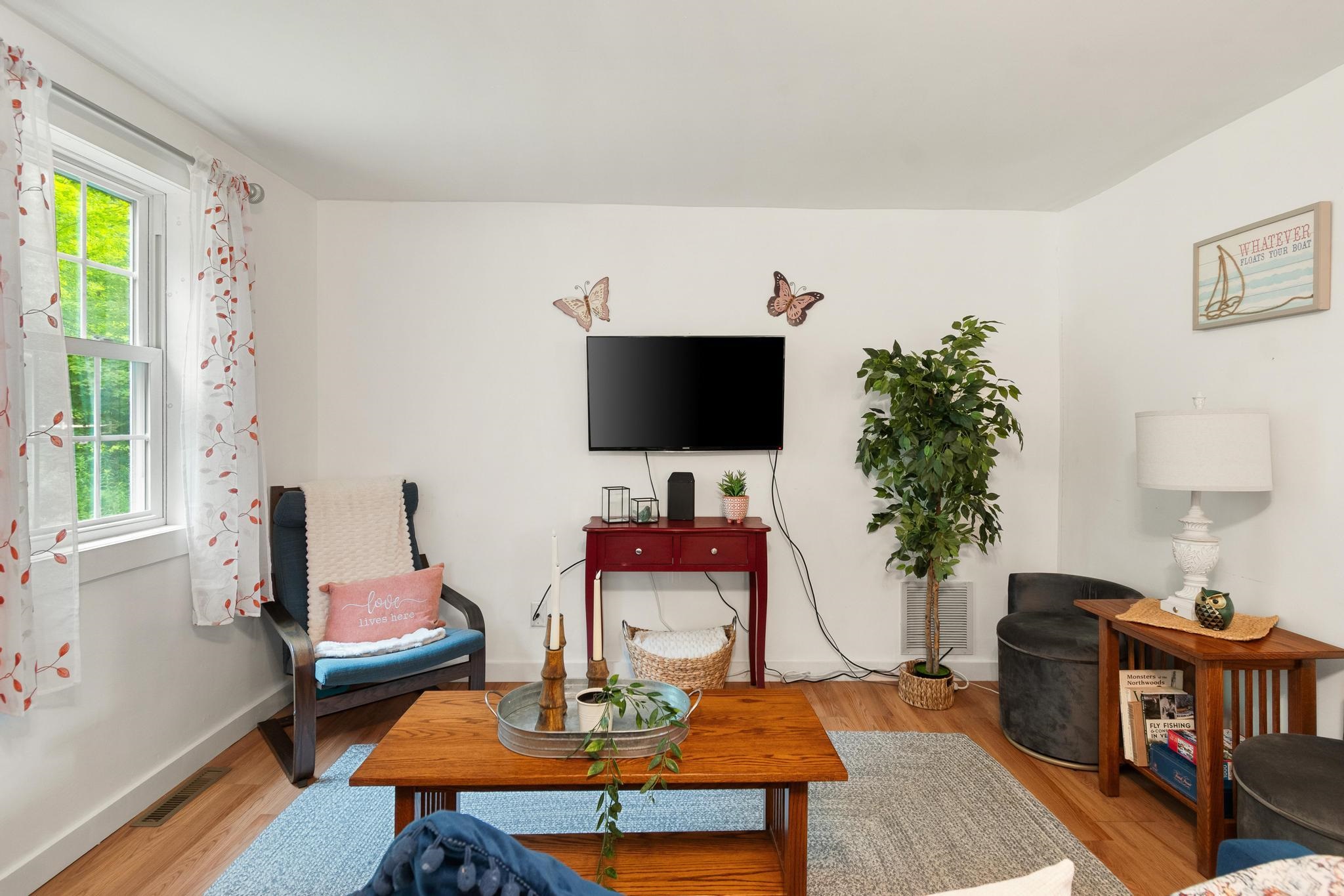 15 Shore Road Property Photo 16