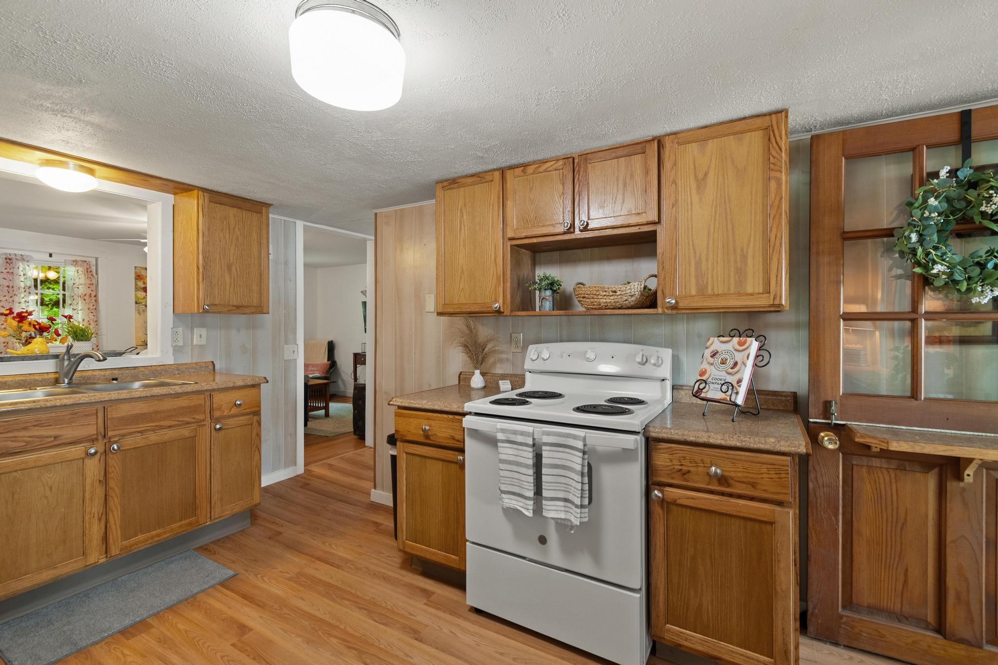 15 Shore Road Property Photo 32