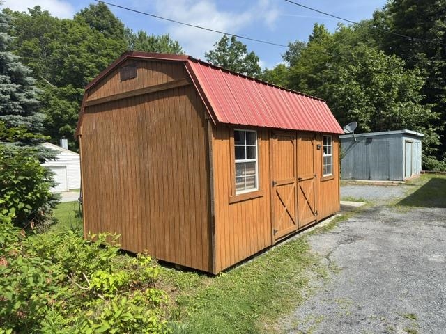 60 Tori Lane Property Photo 4